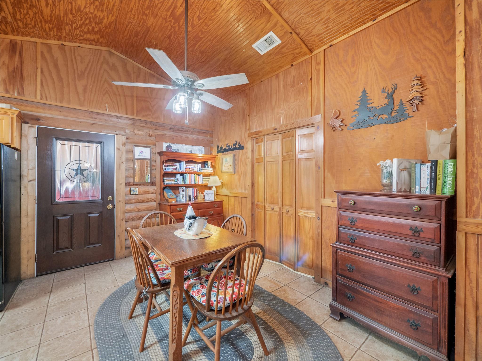 234 E Flag Creek Ranch Rd, Llano, TX 78643