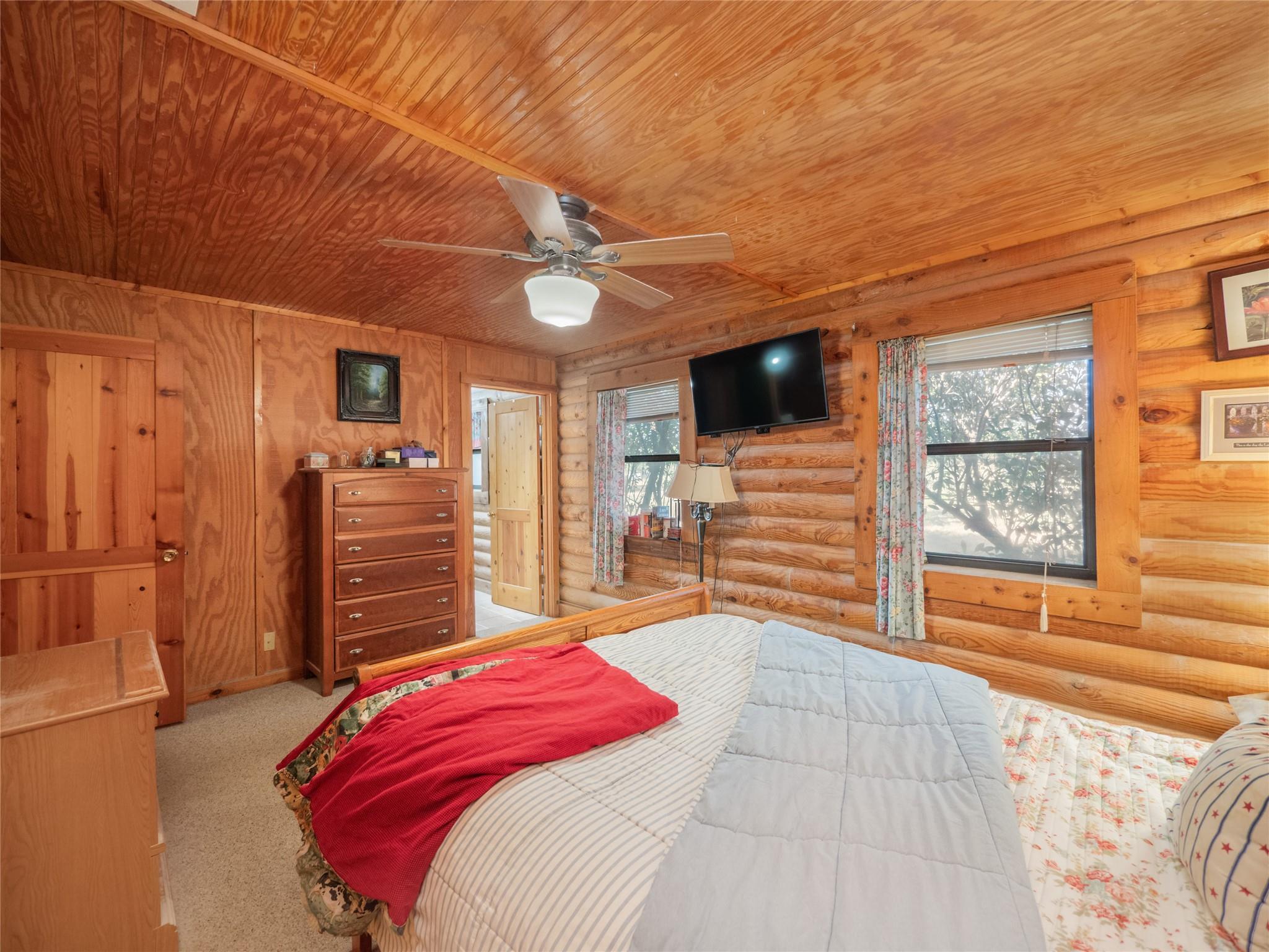 234 E Flag Creek Ranch Rd, Llano, TX 78643