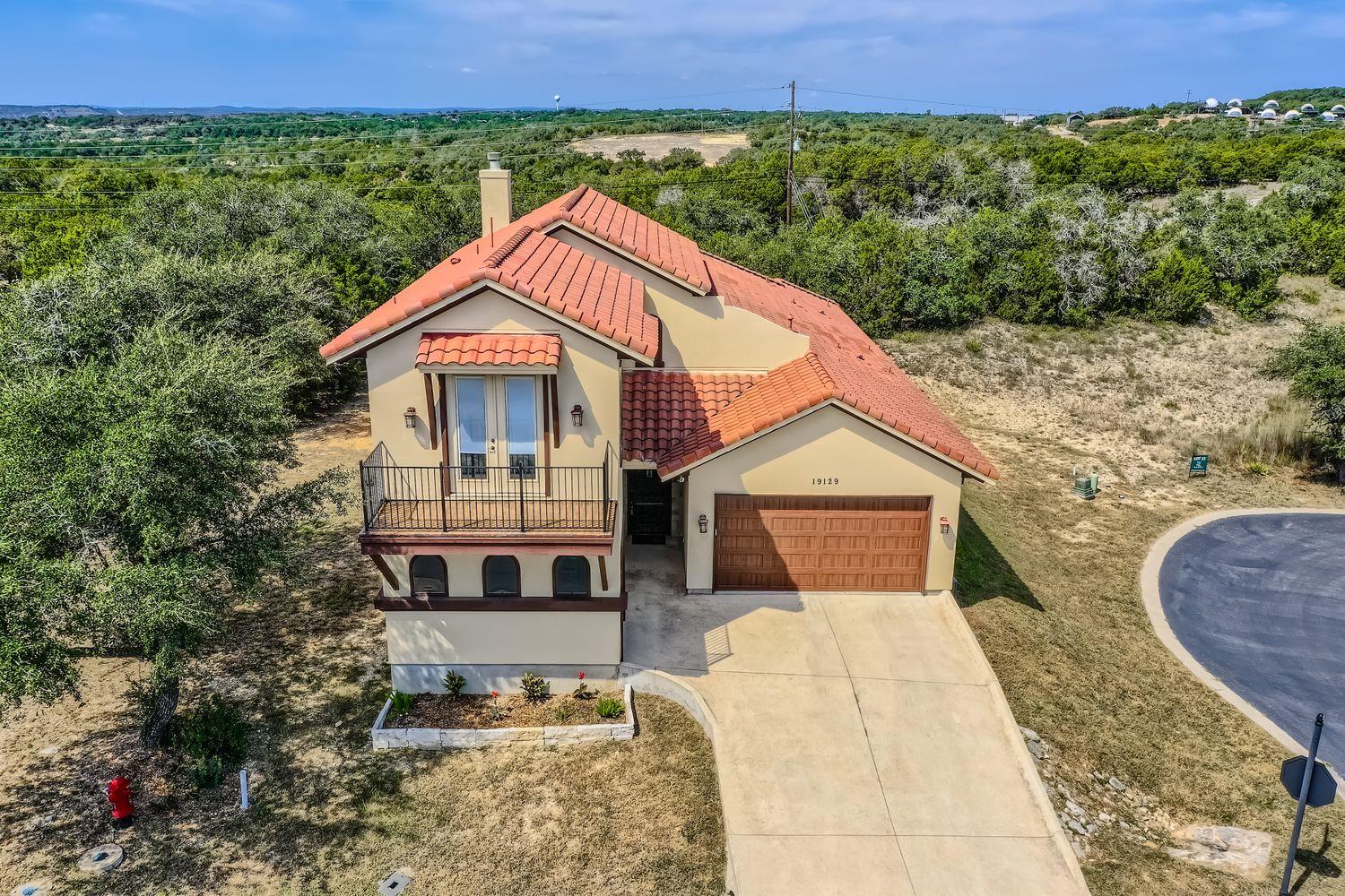 19129 Camelot Woods Cv, Lago Vista, TX 78645
