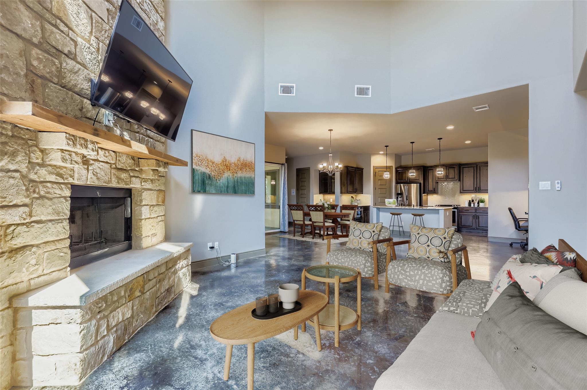 19129 Camelot Woods Cv, Lago Vista, TX 78645