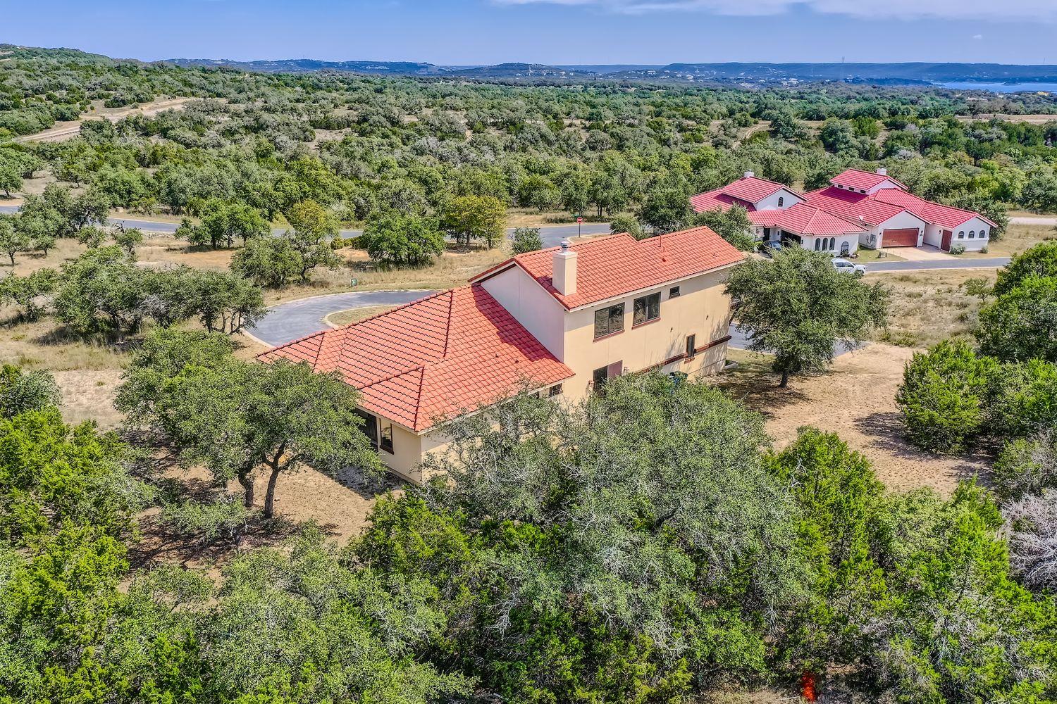 19129 Camelot Woods Cv, Lago Vista, TX 78645