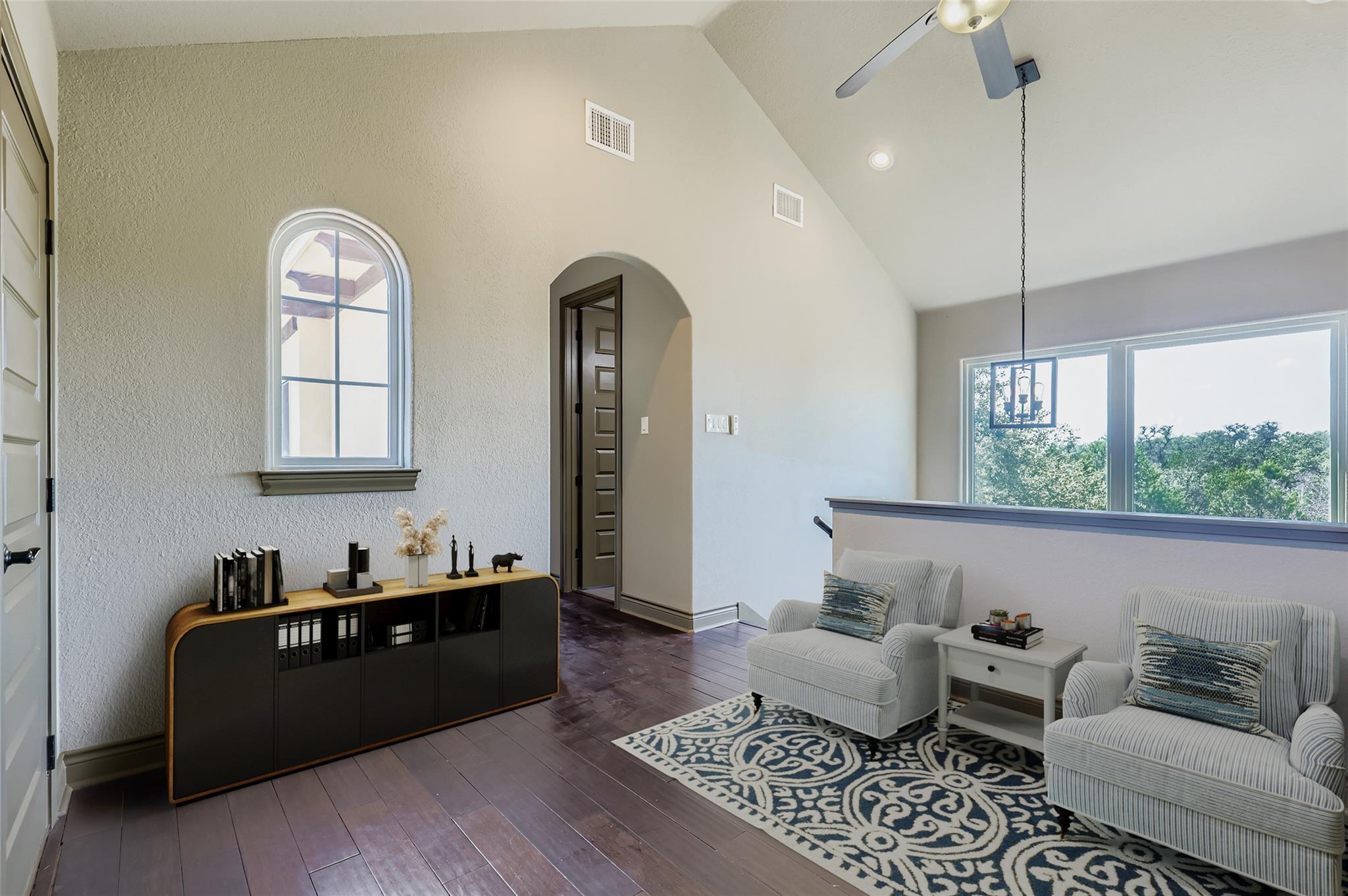 19129 Camelot Woods Cv, Lago Vista, TX 78645