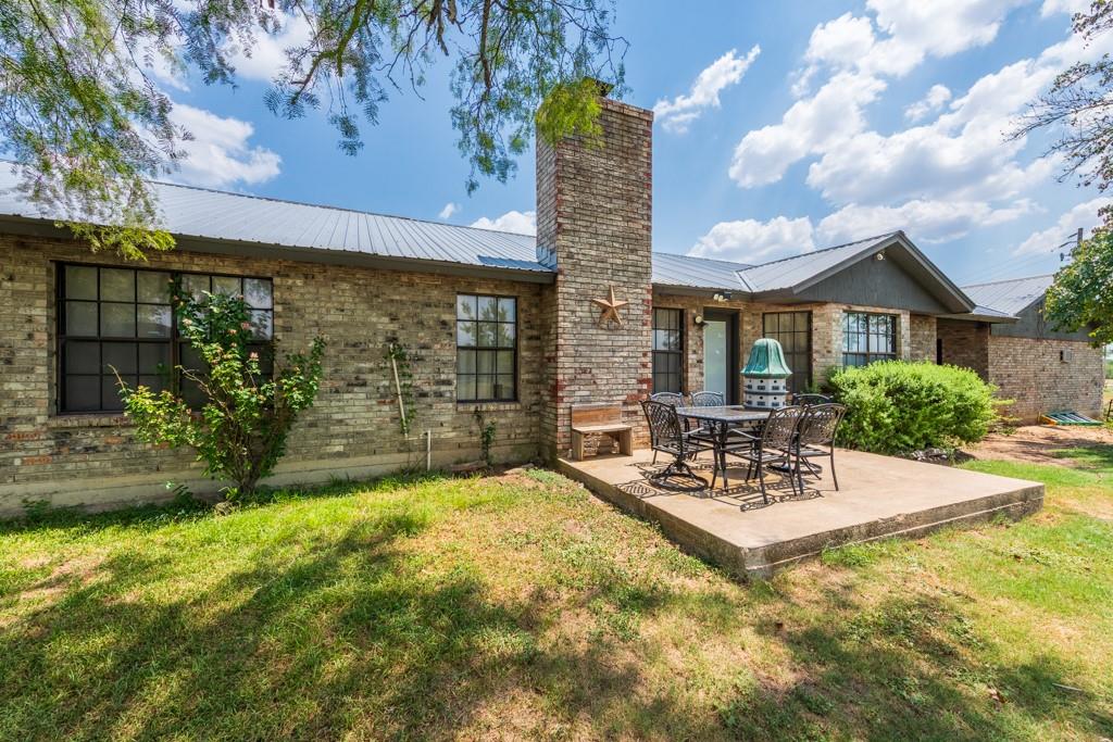 9019 Fm 86, Lockhart, TX 78644