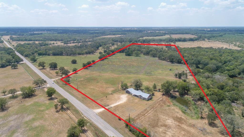 9019 Fm 86, Lockhart, TX 78644