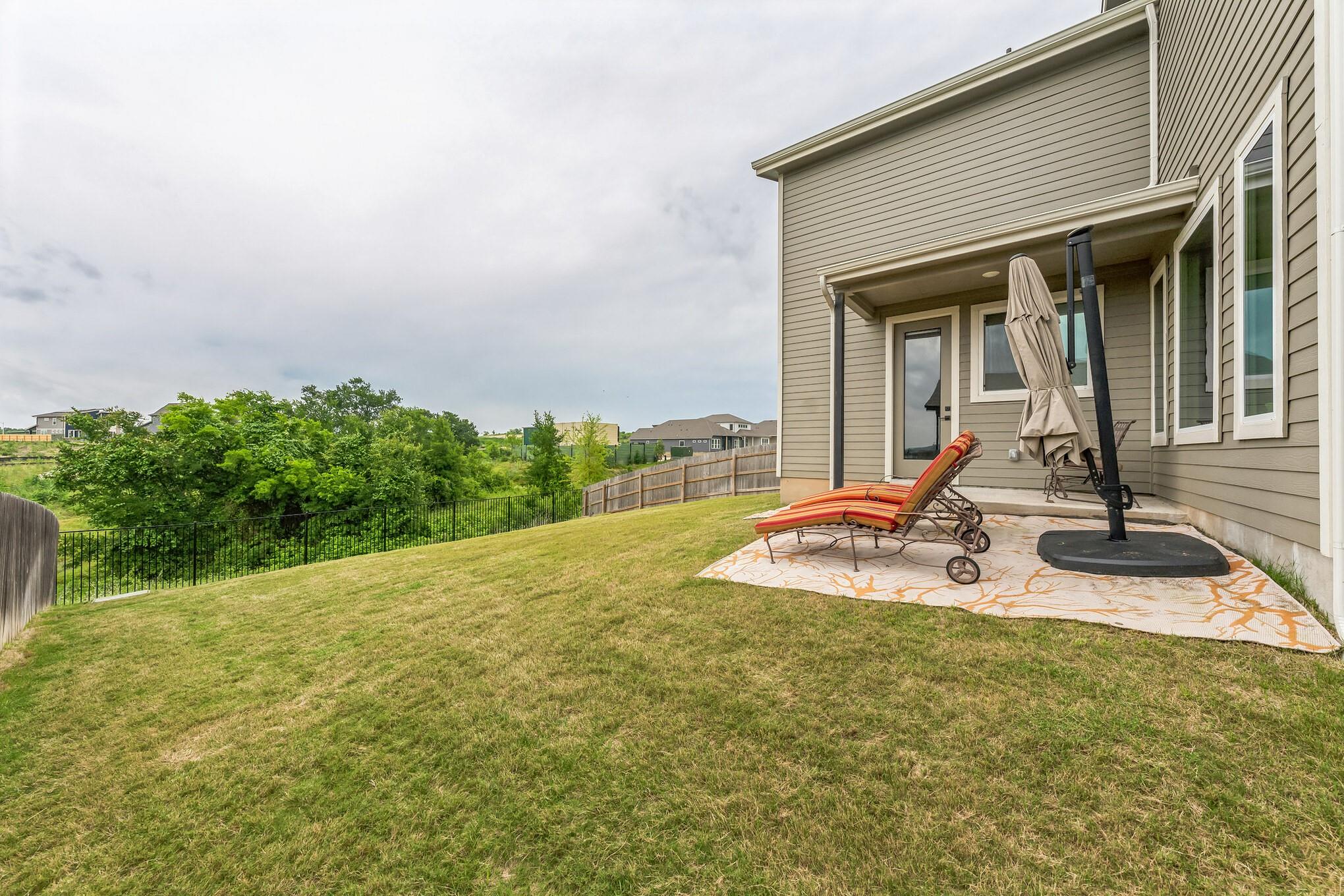 9800 Evening Canopy Dr, Manor, TX 78653