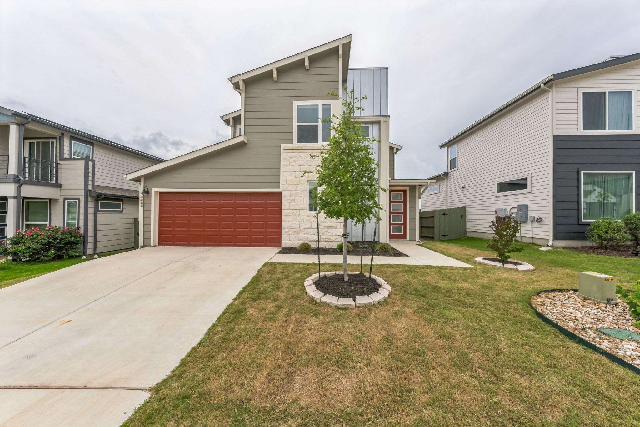 9800 Evening Canopy Dr, Manor, TX 78653