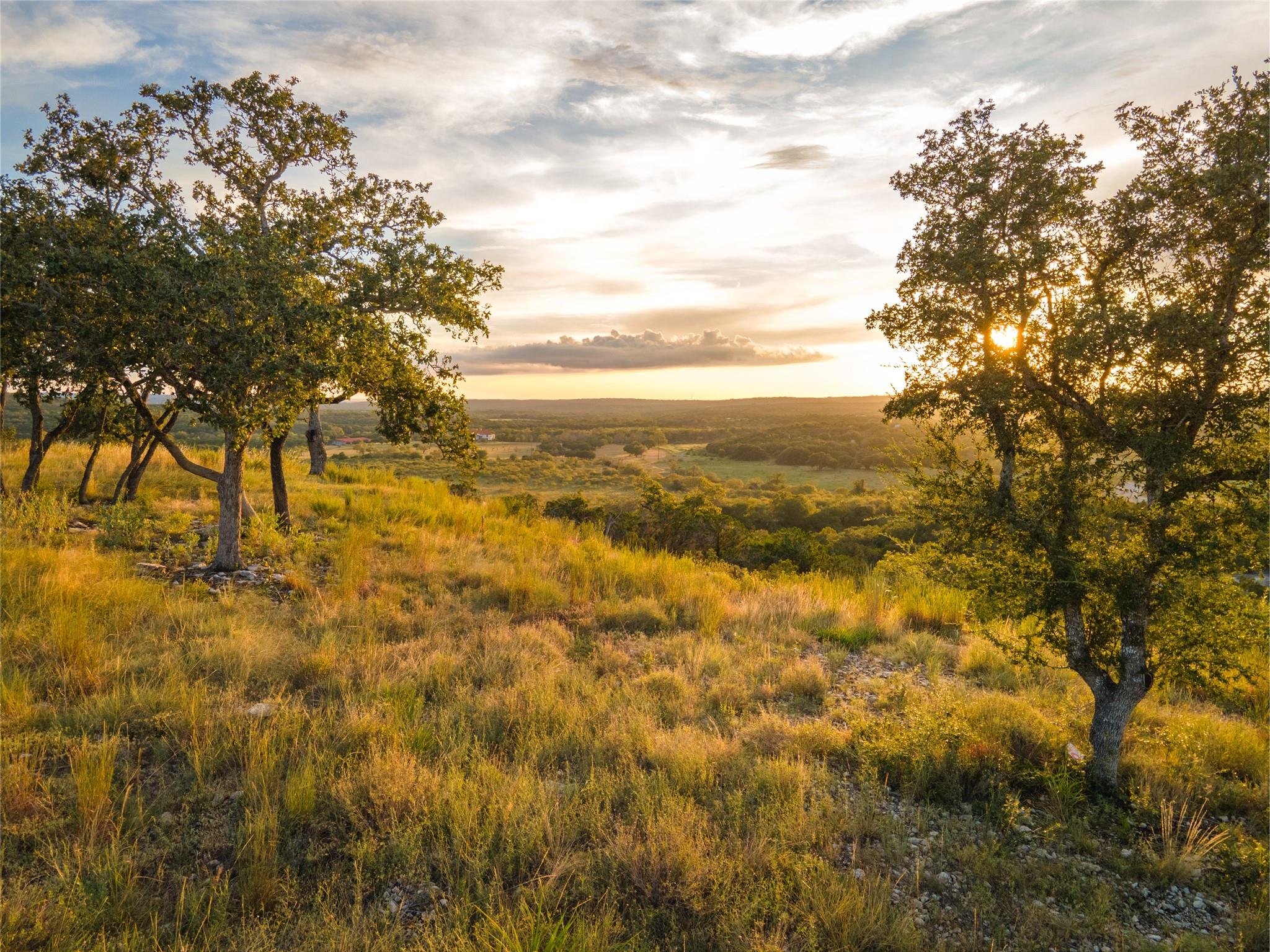 1853 Paradise Pkwy, Canyon Lake, TX 78133