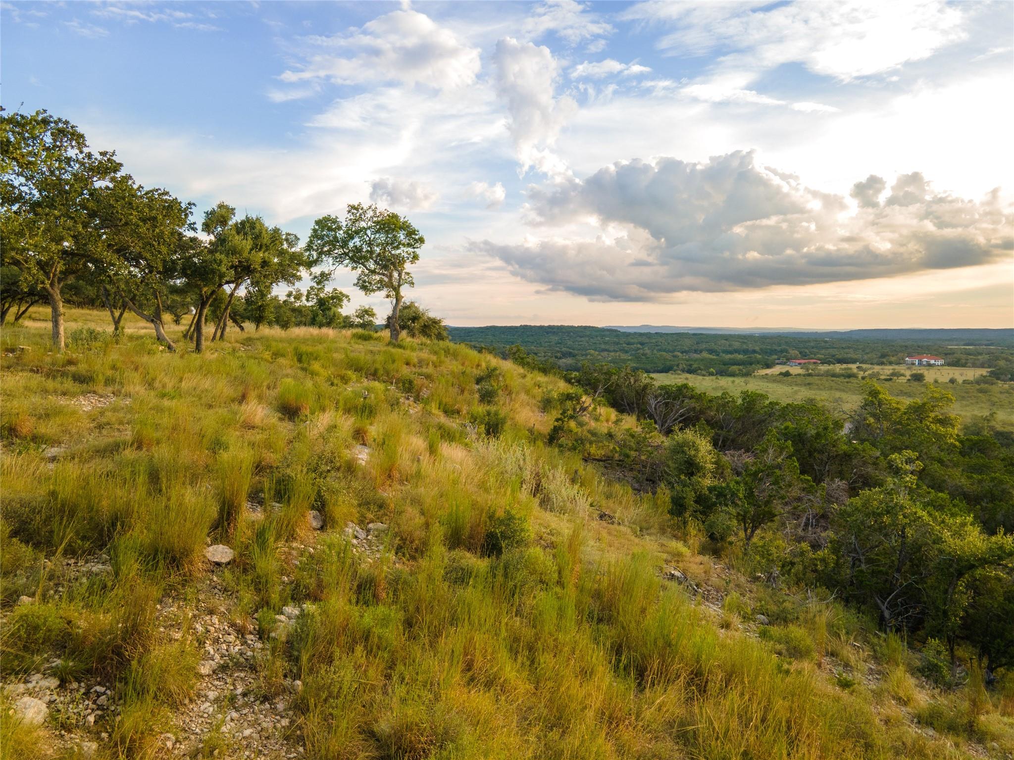 1853 Paradise Pkwy, Canyon Lake, TX 78133