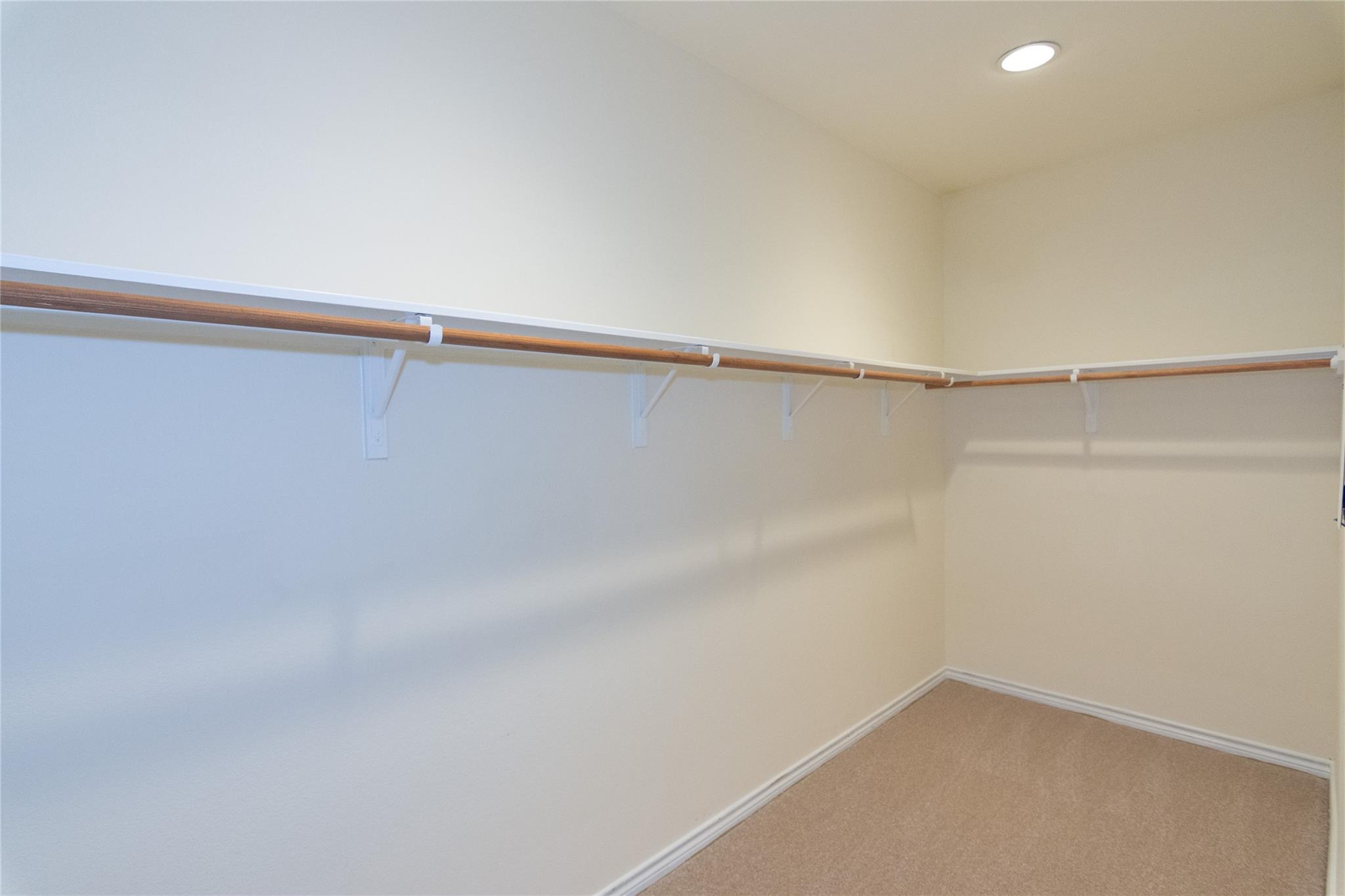 6004 Cimmaron Trl, Lago Vista, TX 78645