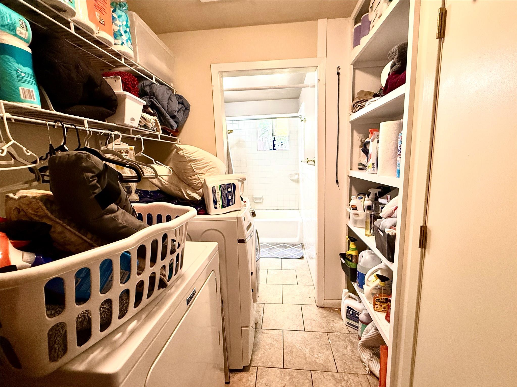 1911 Pasadena Dr, Austin, TX 78757