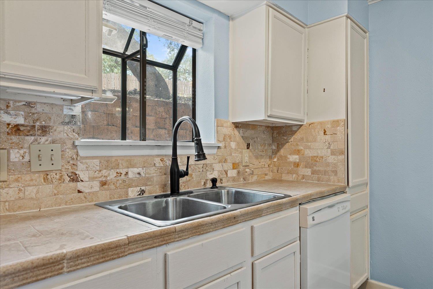 4212 Medical Dr # 201, San Antonio, TX 78229