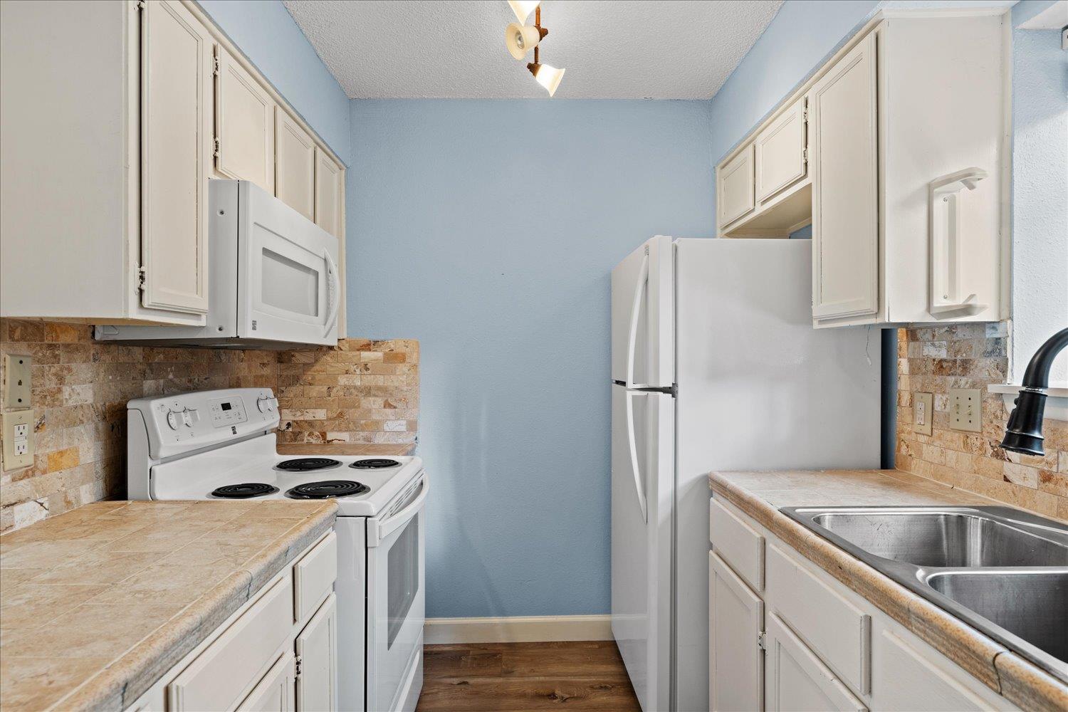 4212 Medical Dr # 201, San Antonio, TX 78229