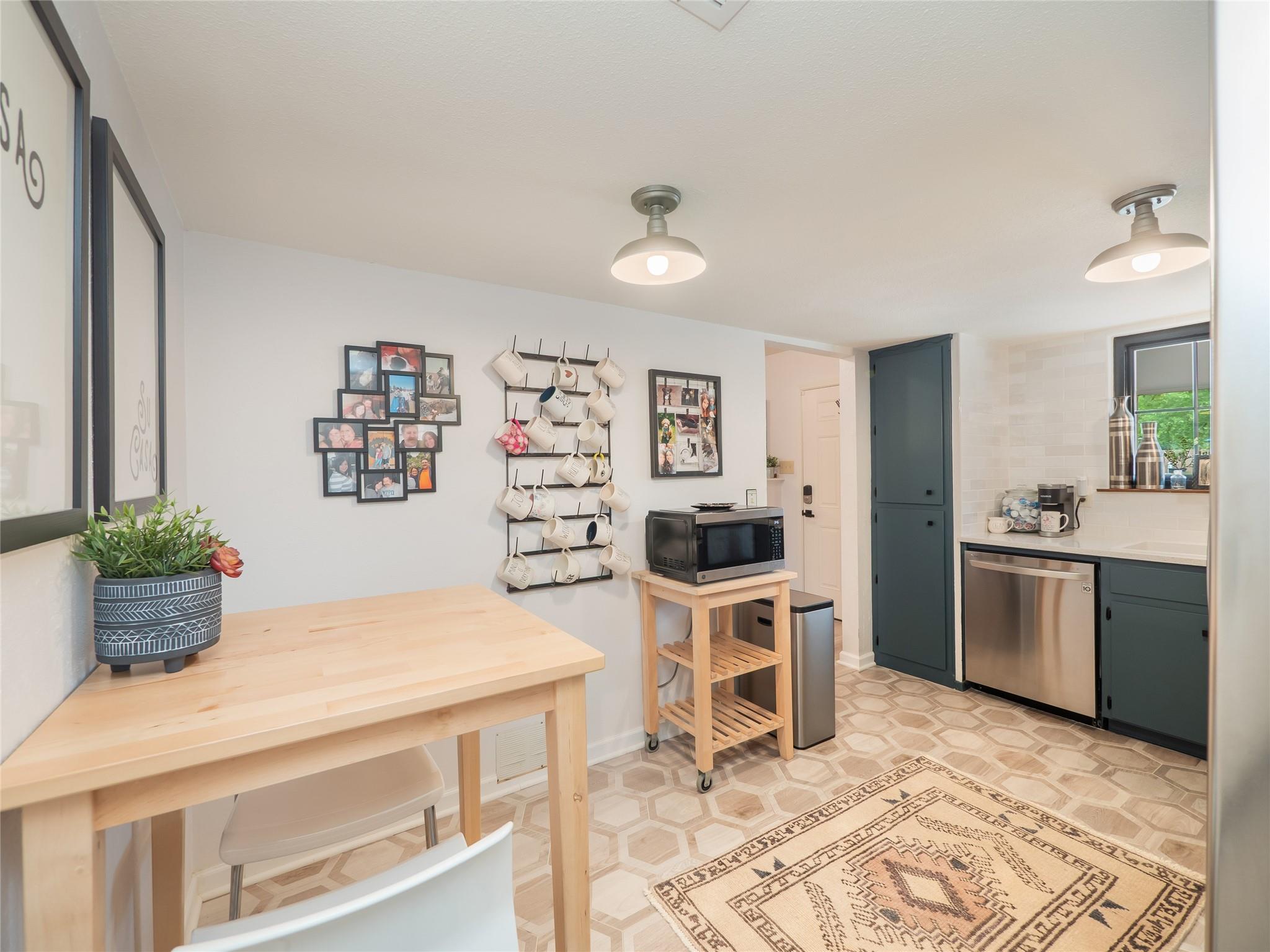 3424 Galesburg Dr, Austin, TX 78745