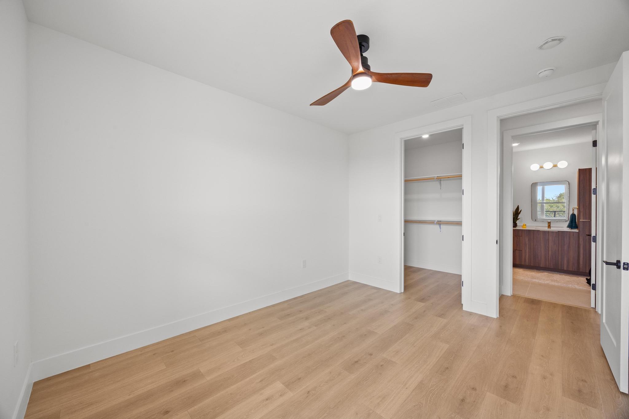 1701 Simond Ave # 223, Austin, TX 78723