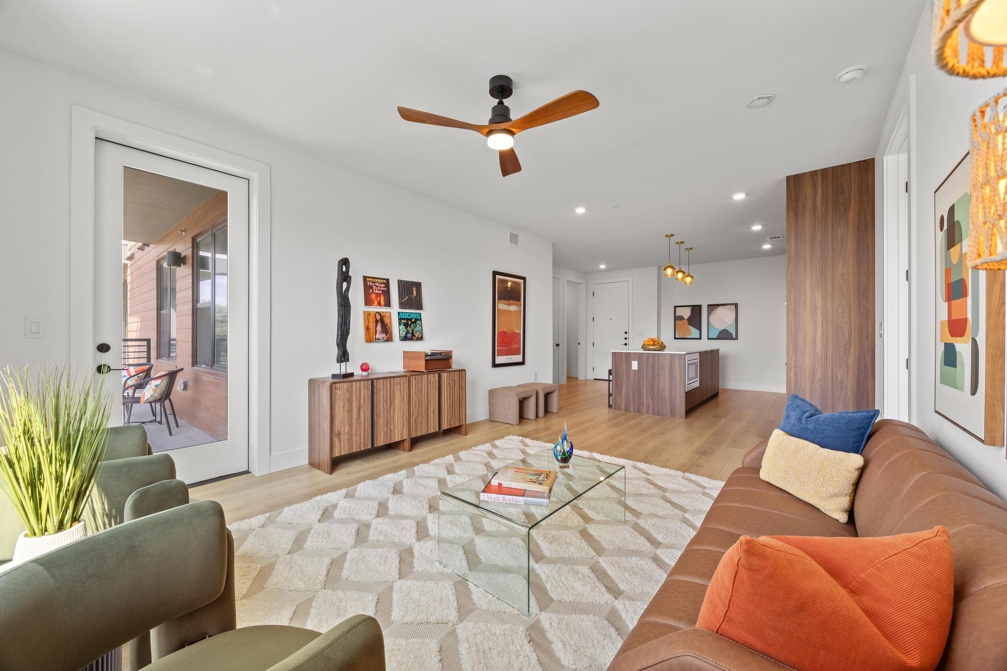 1701 Simond Ave # 223, Austin, TX 78723