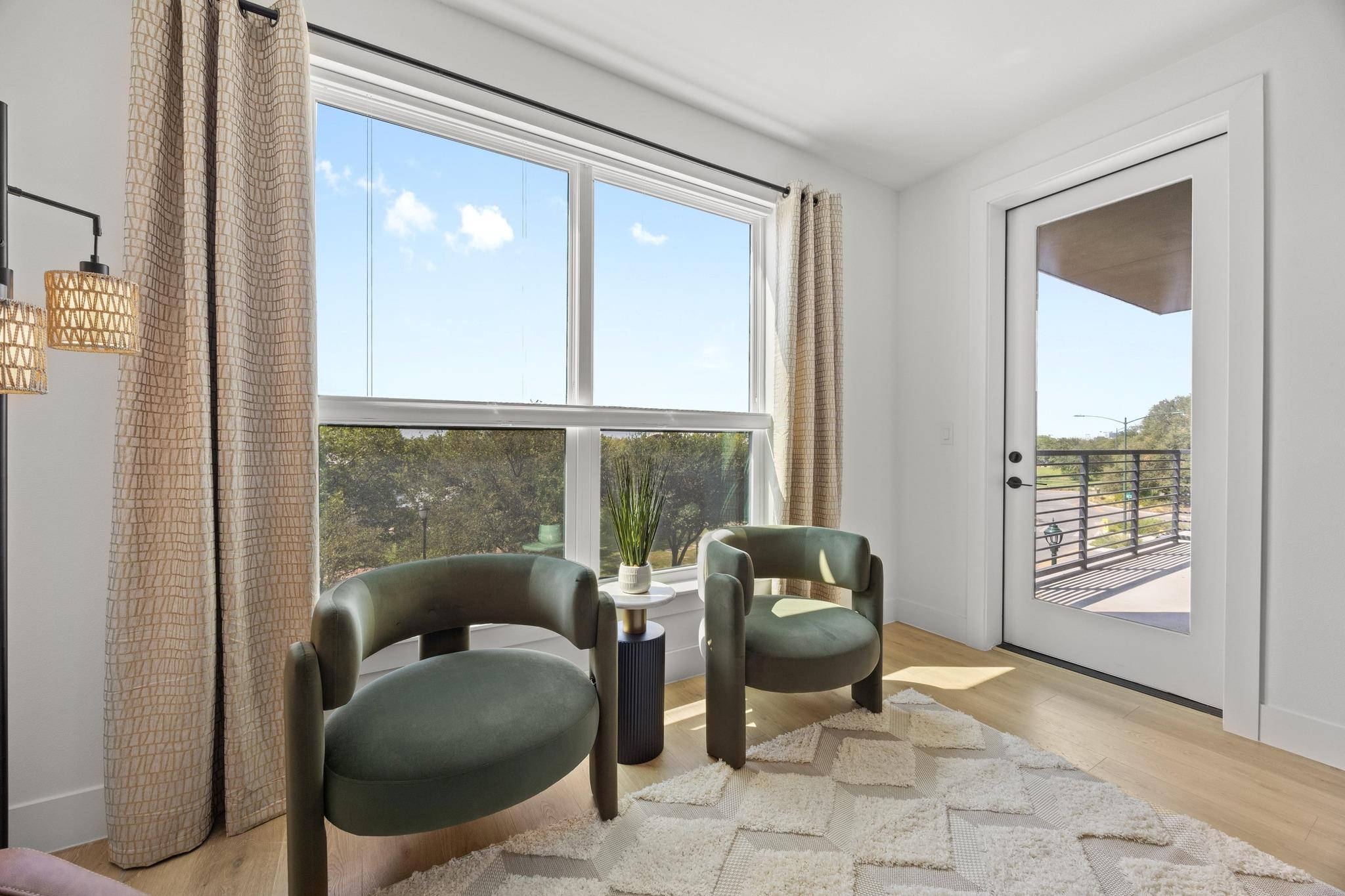 1701 Simond Ave # 223, Austin, TX 78723