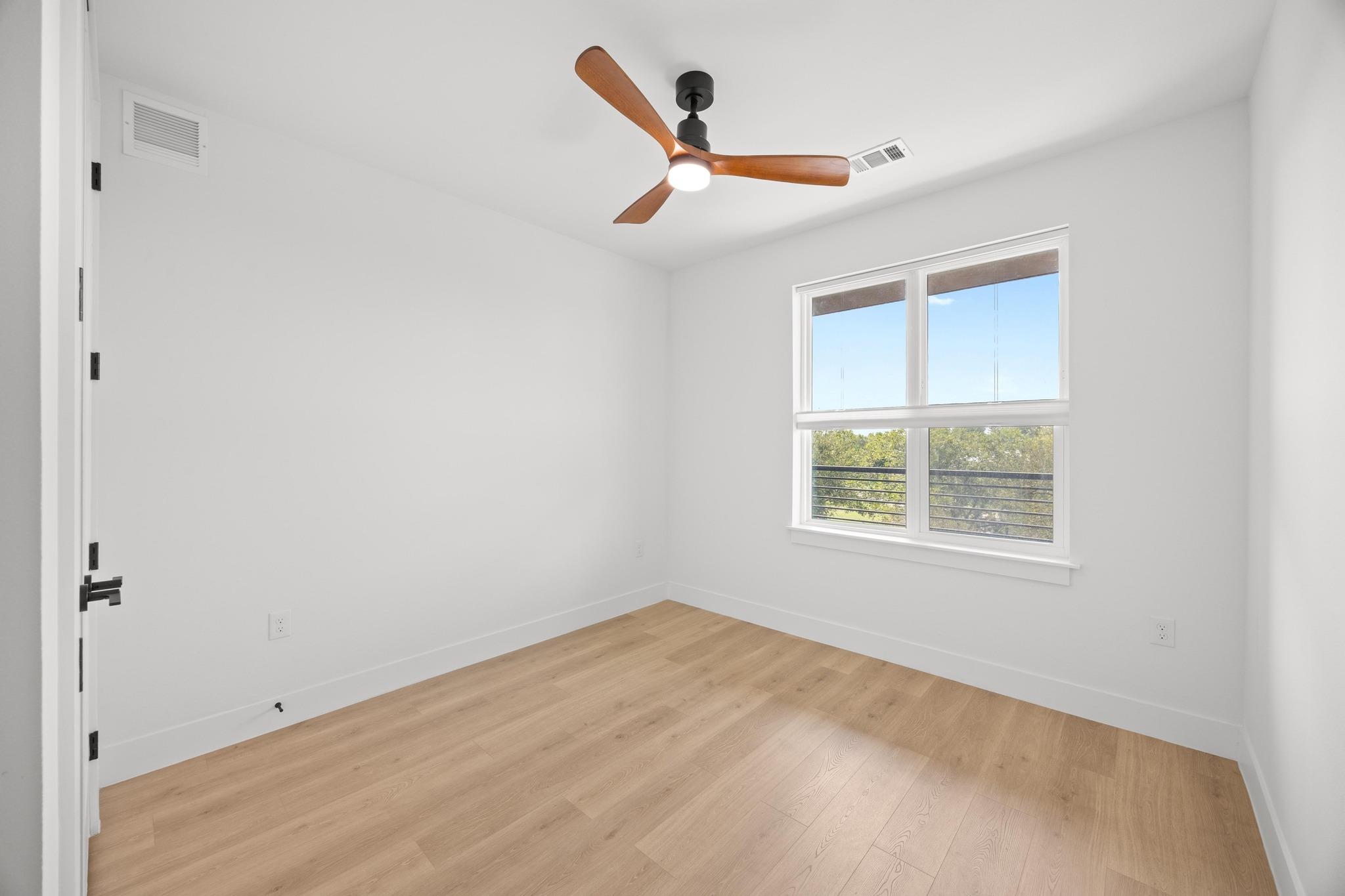 1701 Simond Ave # 223, Austin, TX 78723