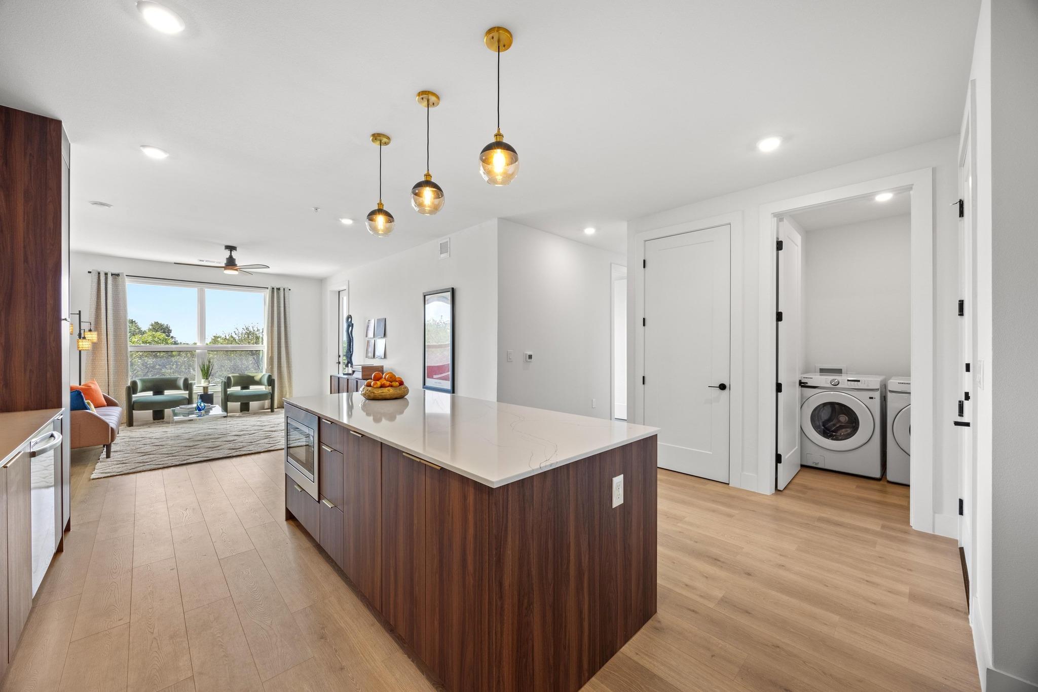 1701 Simond Ave # 223, Austin, TX 78723