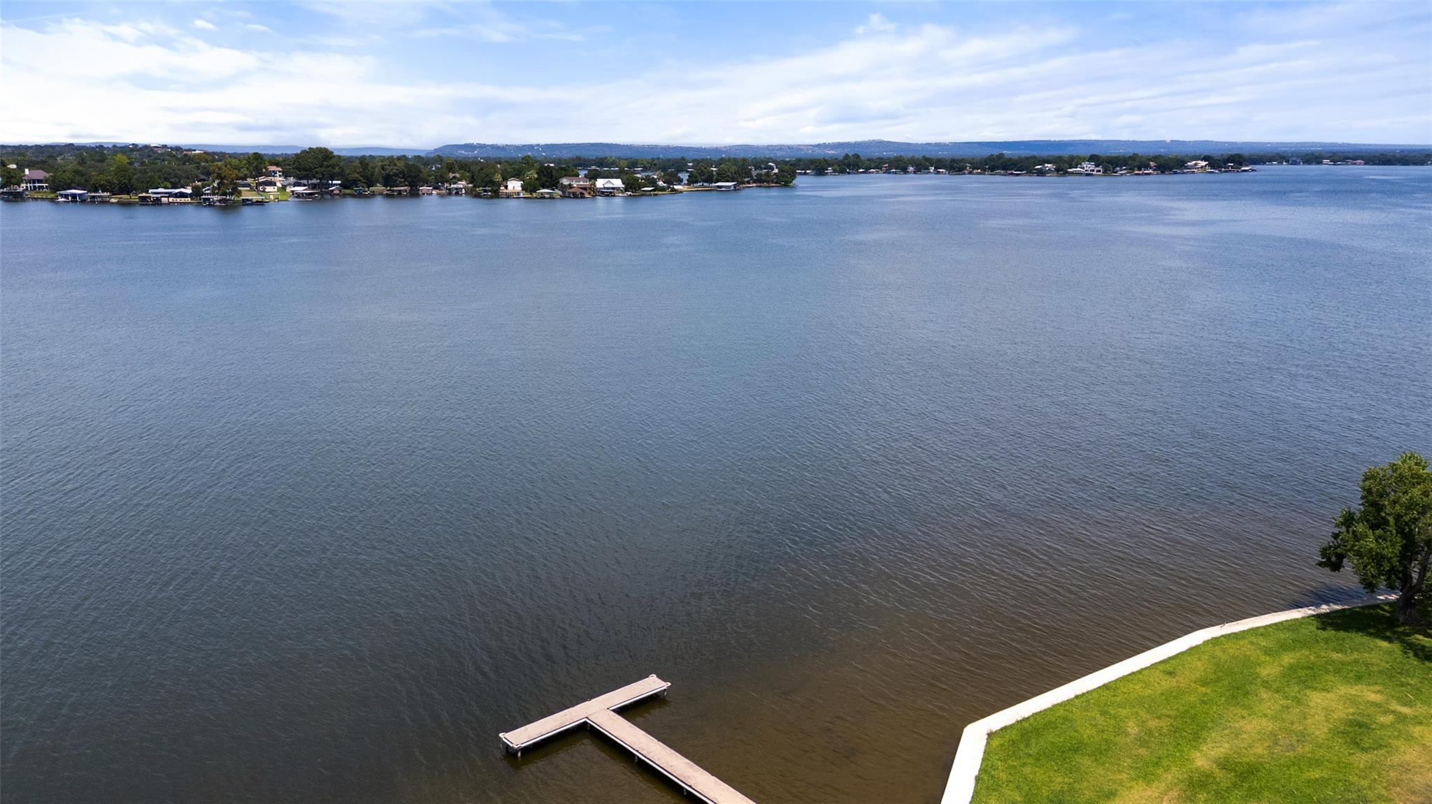 238 Sandy Mountain Dr, Sunrise Beach, TX 78639