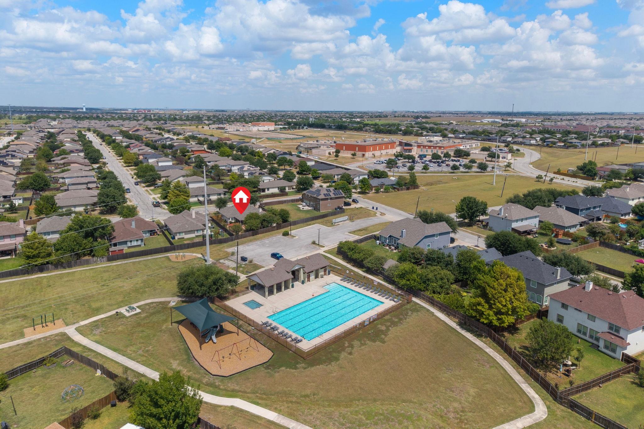 105 Mattingly St, Hutto, TX 78634