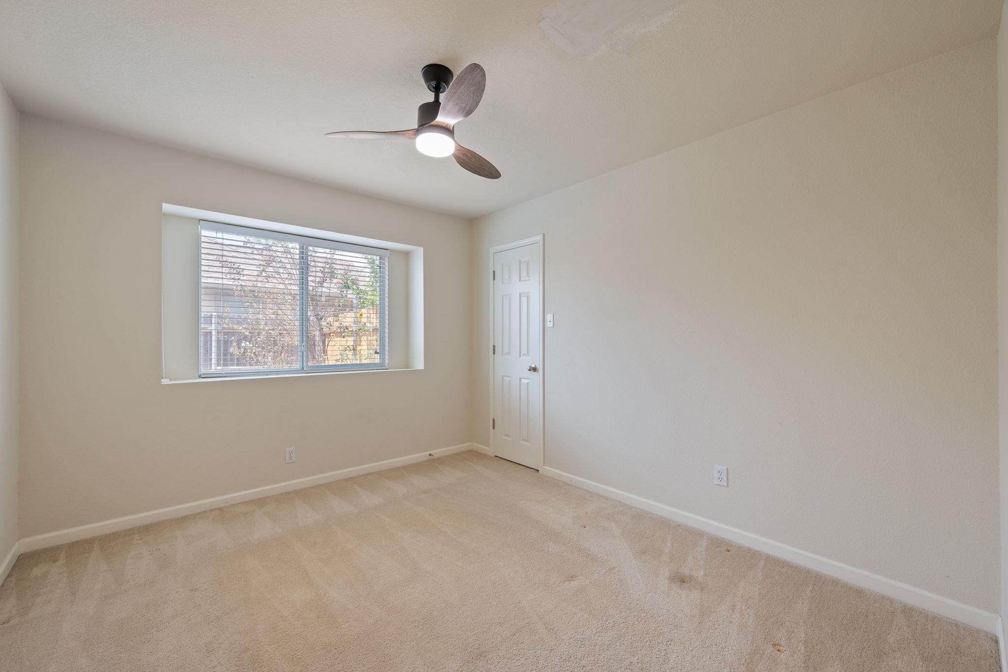 105 Mattingly St, Hutto, TX 78634