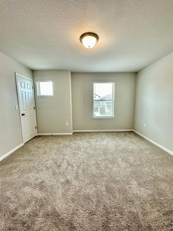 124 Macarthur Dr, Leander, TX 78641