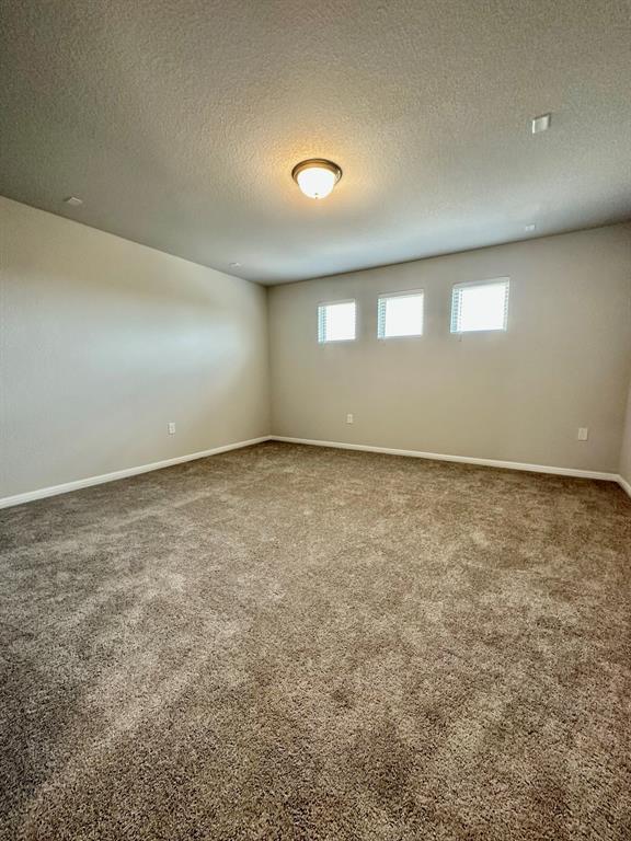 124 Macarthur Dr, Leander, TX 78641