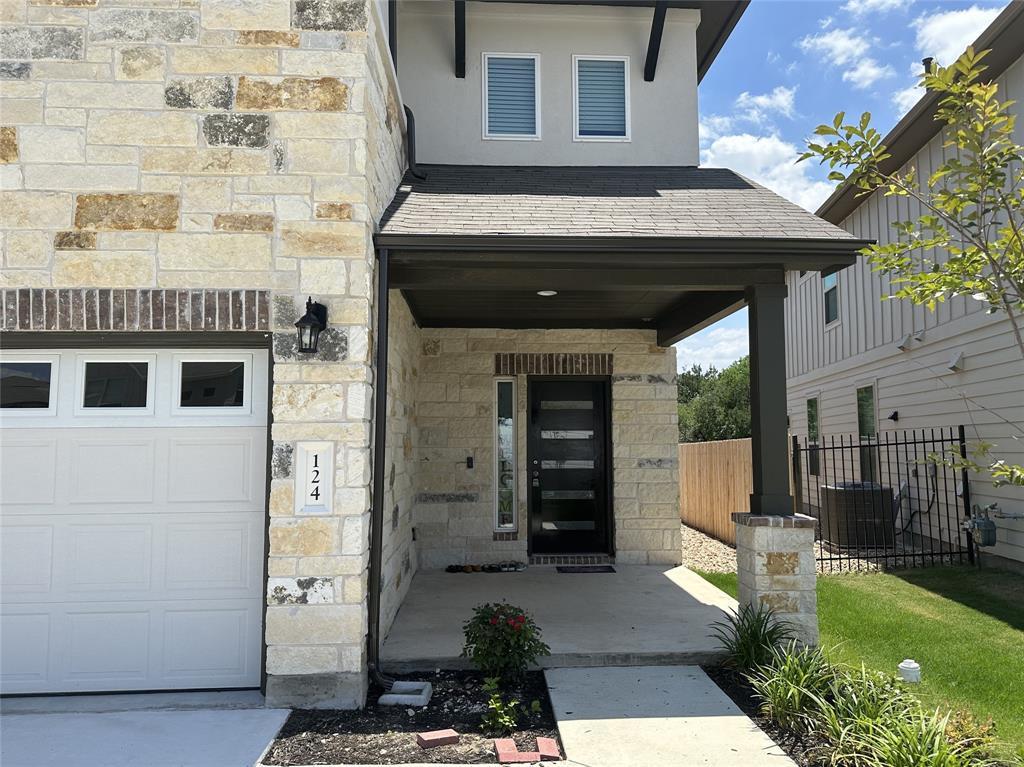 124 Macarthur Dr, Leander, TX 78641