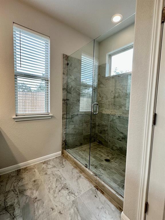 124 Macarthur Dr, Leander, TX 78641