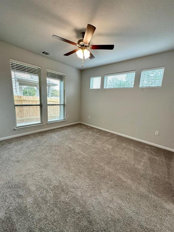 124 Macarthur Dr, Leander, TX 78641