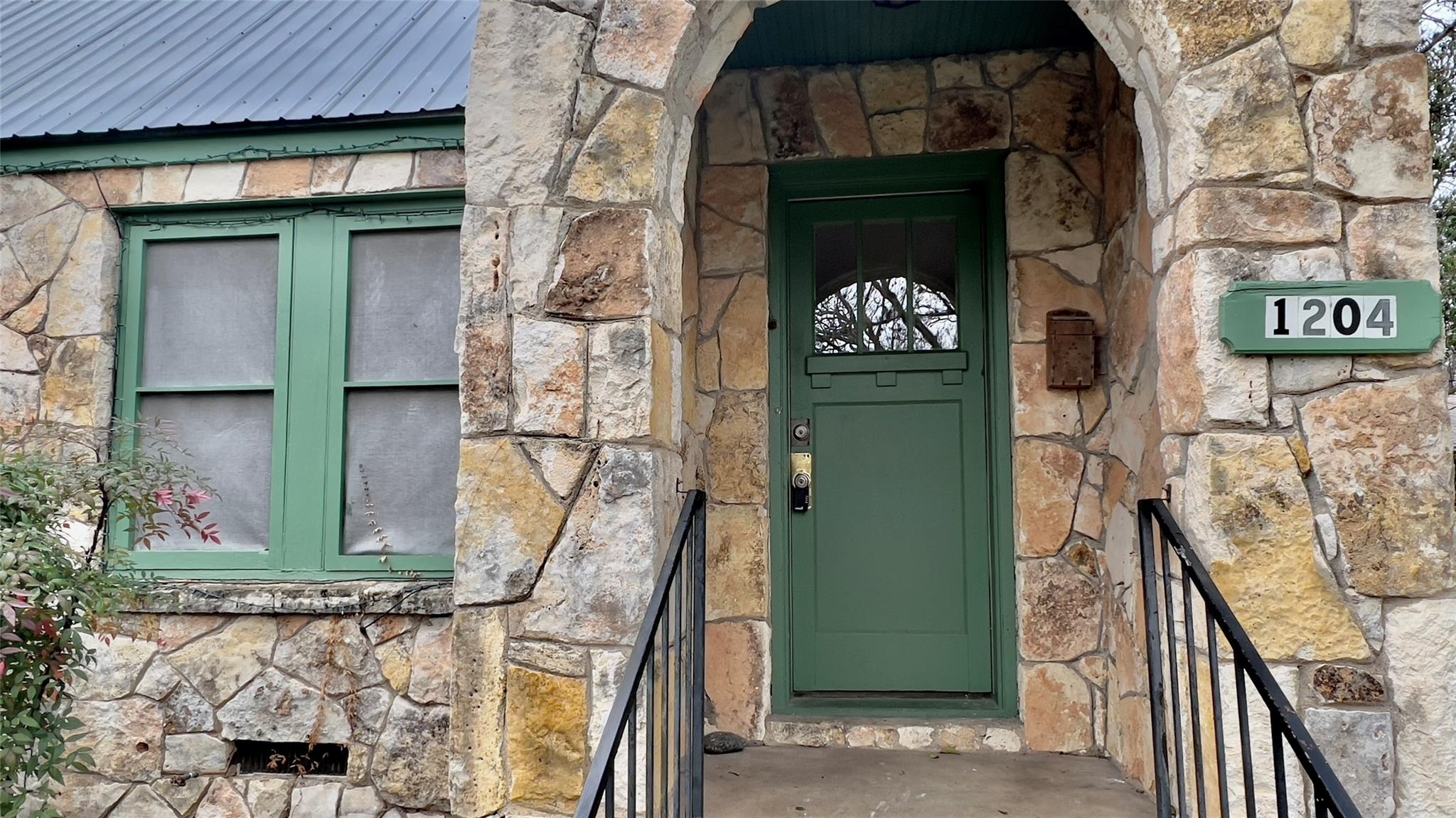 1204 W 22nd St # A, Austin, TX 78705