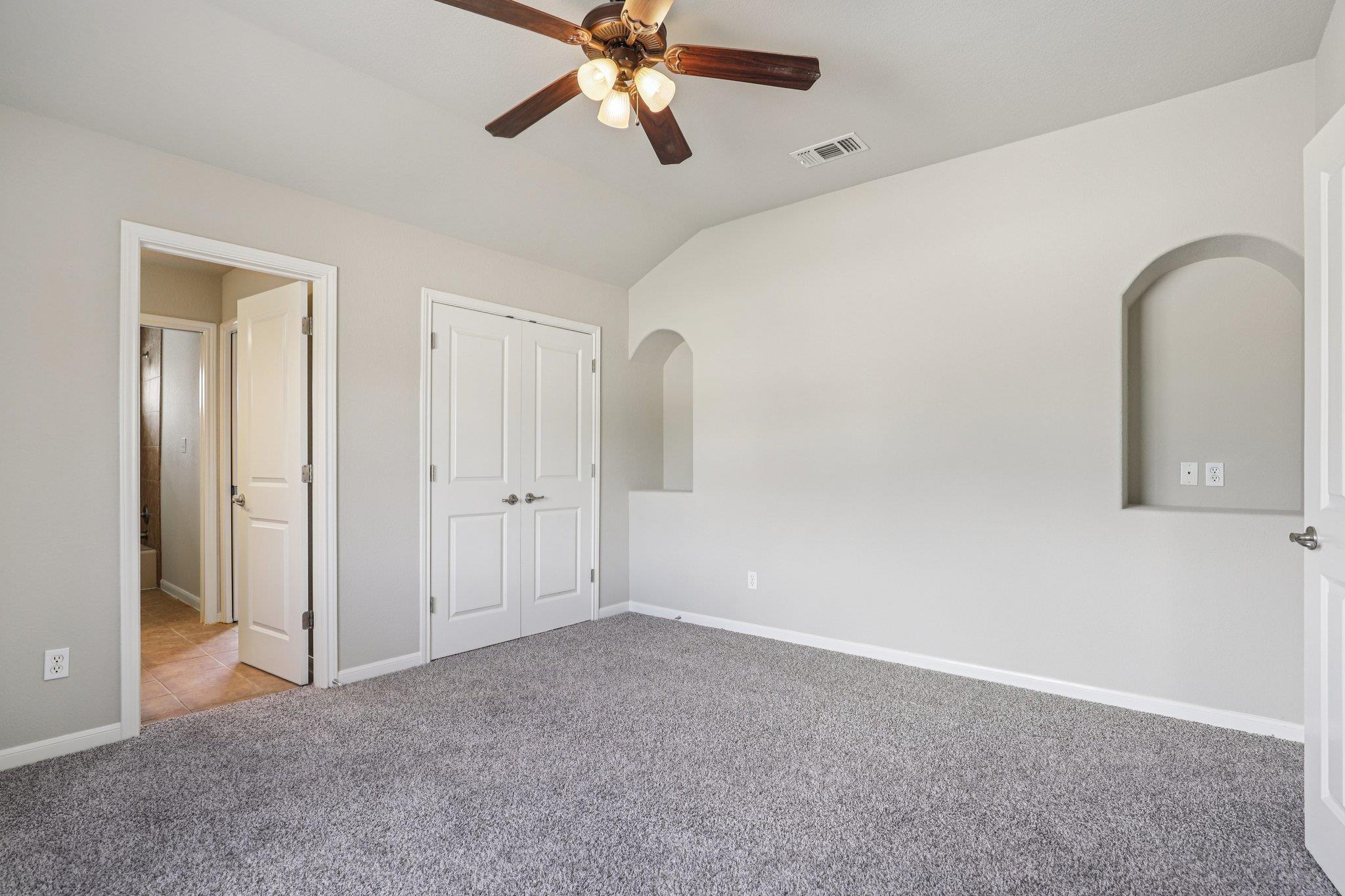 1477 Lavaca, Canyon Lake, TX 78133