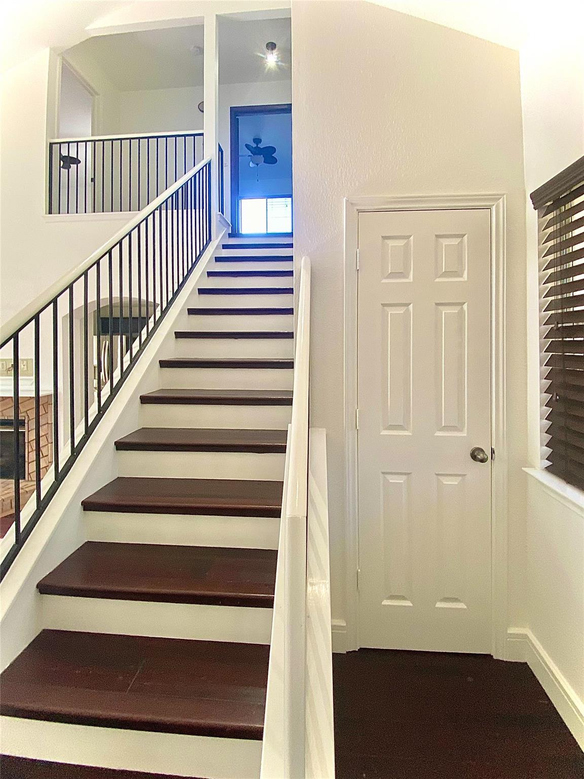 2601 Greenlee Dr, Leander, TX 78641