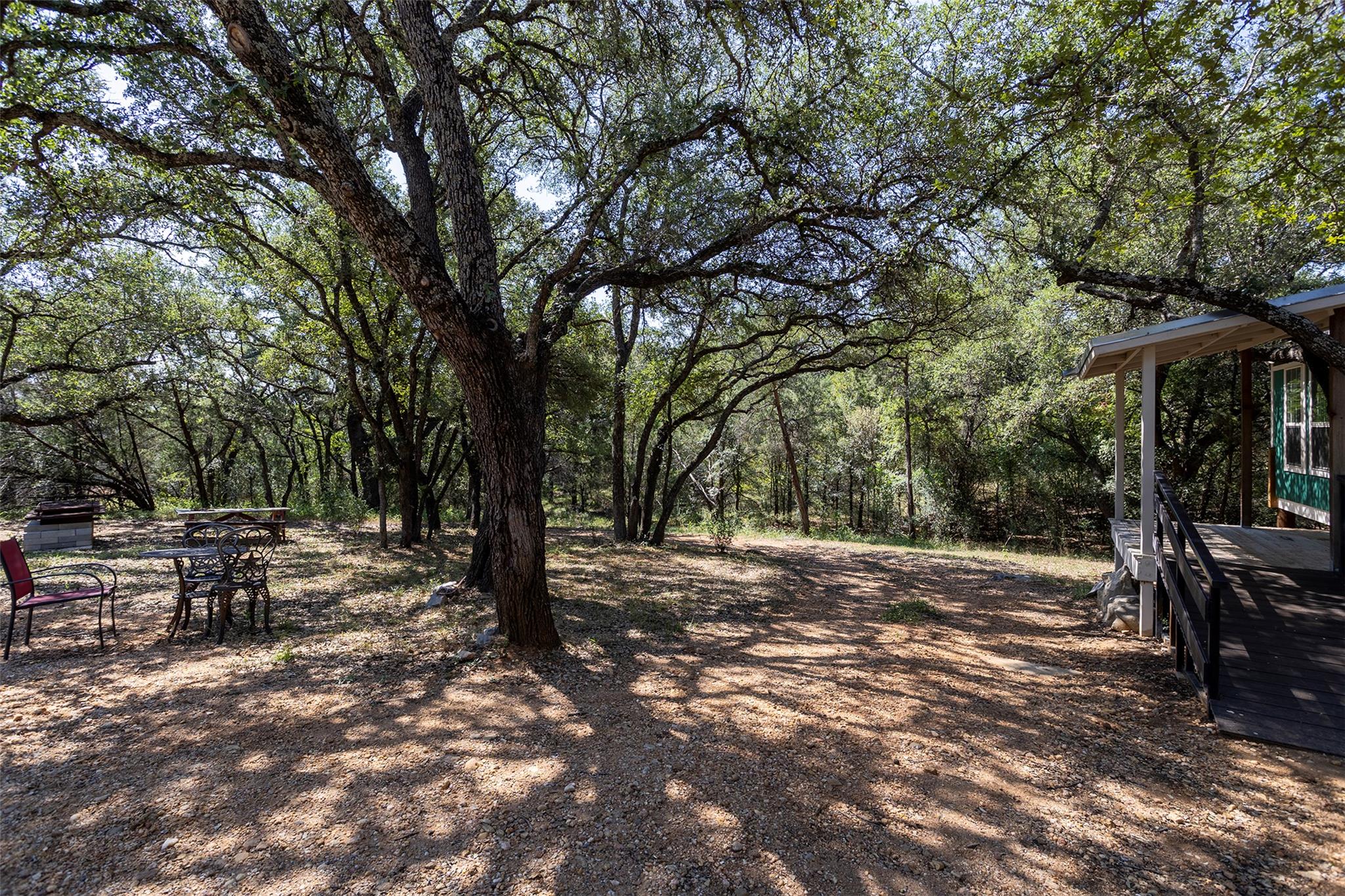 201 Laurel Ln, Spicewood, TX 78669