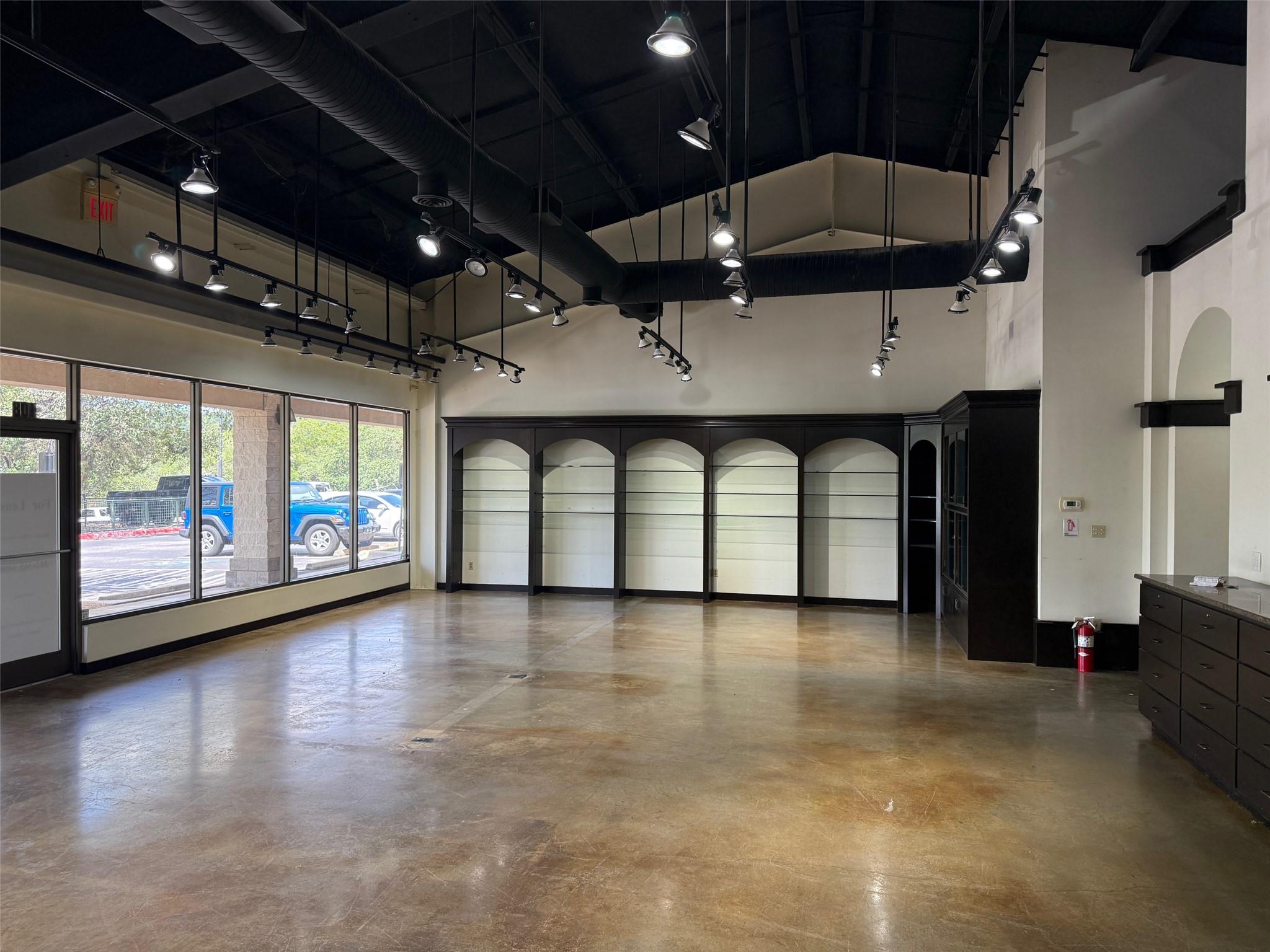 6507 Jester Blvd # 108, Austin, TX 78750