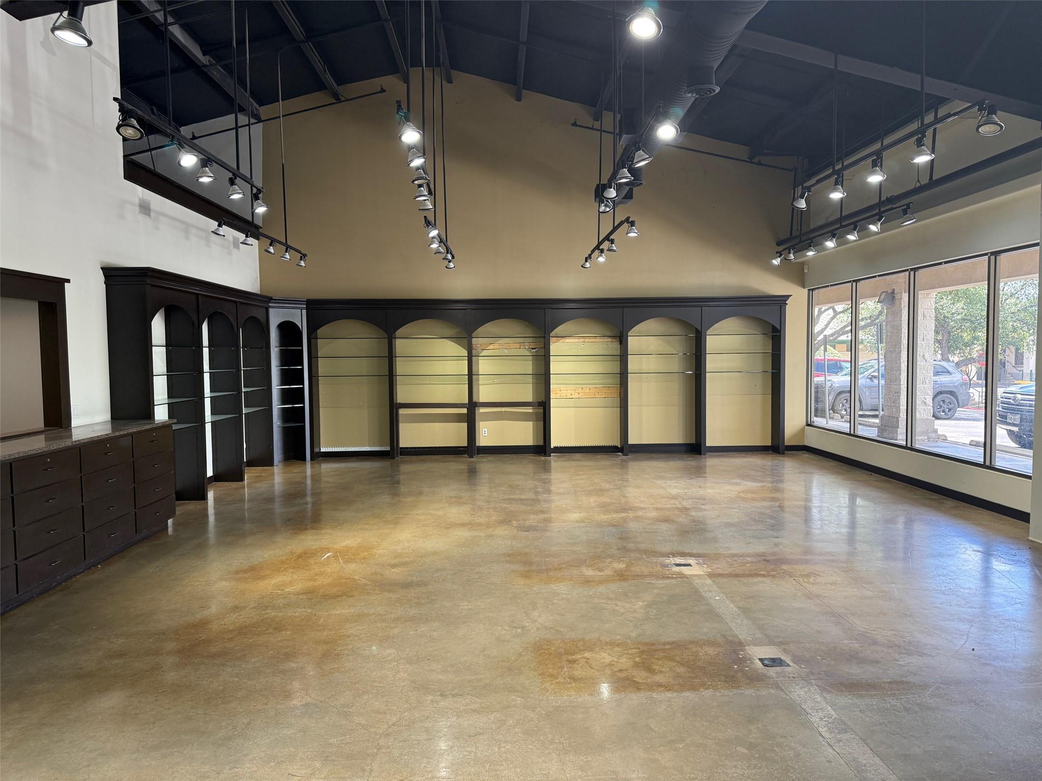 6507 Jester Blvd # 108, Austin, TX 78750