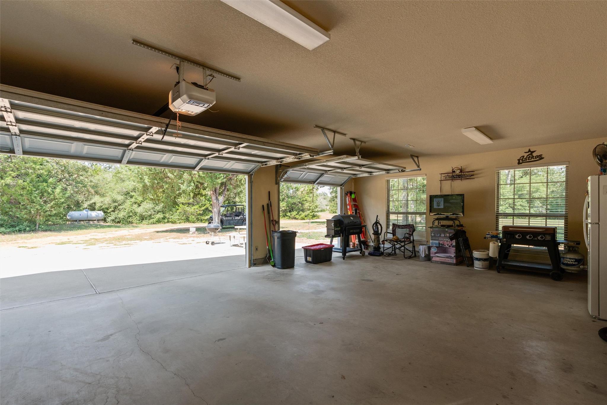 10848 County Road 311, Rockdale, TX 76567