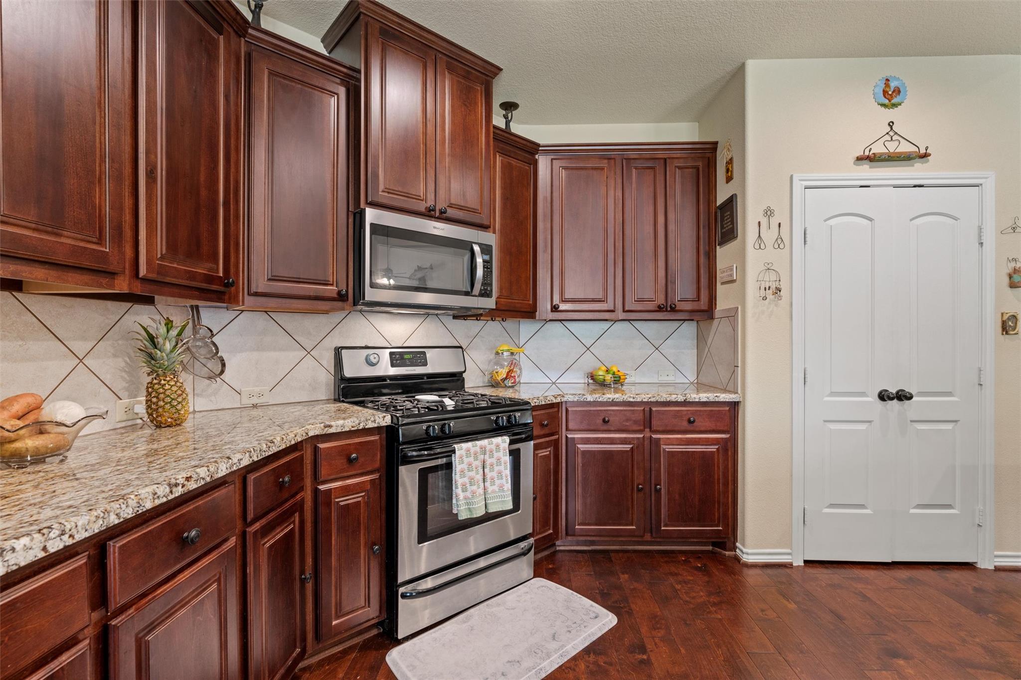 10848 County Road 311, Rockdale, TX 76567