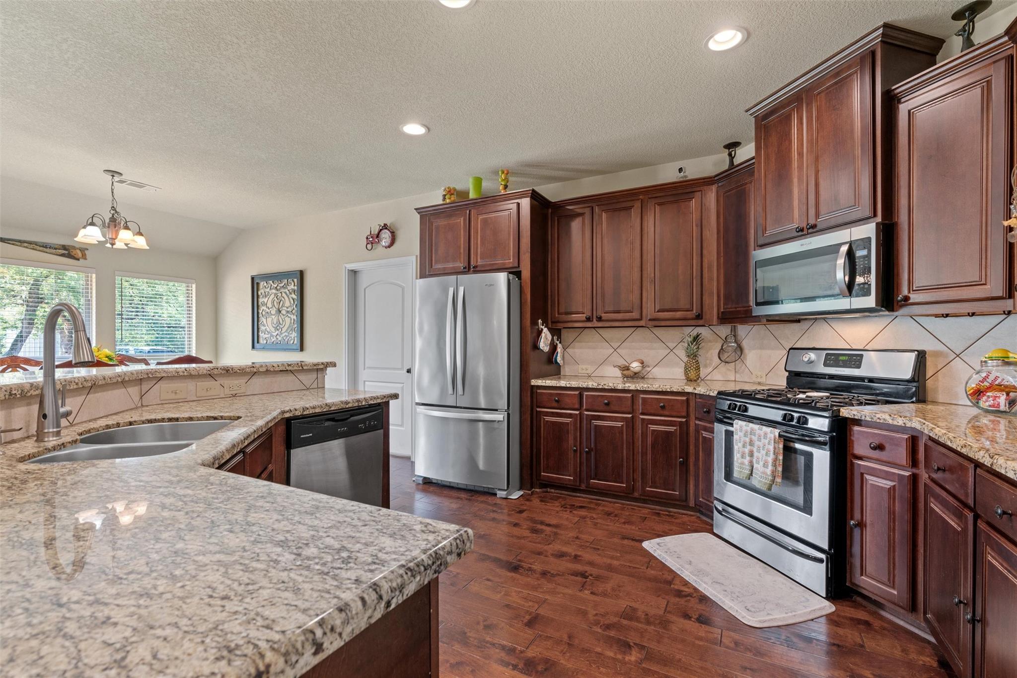 10848 County Road 311, Rockdale, TX 76567