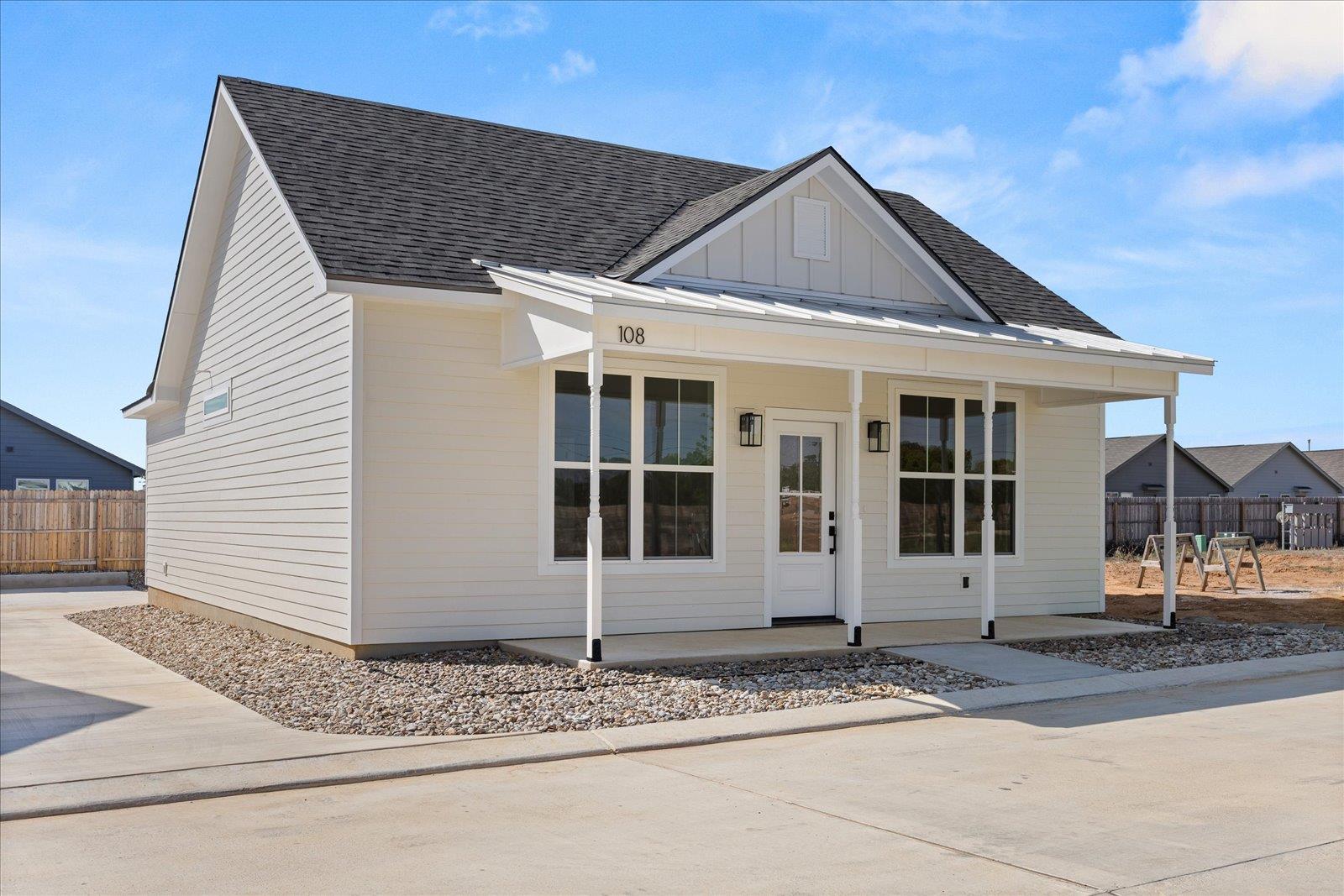 802 S Creek St # 108, Fredericksburg, TX 78624