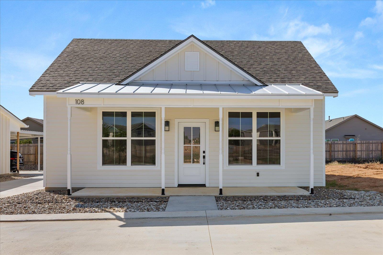 802 S Creek St # 108, Fredericksburg, TX 78624