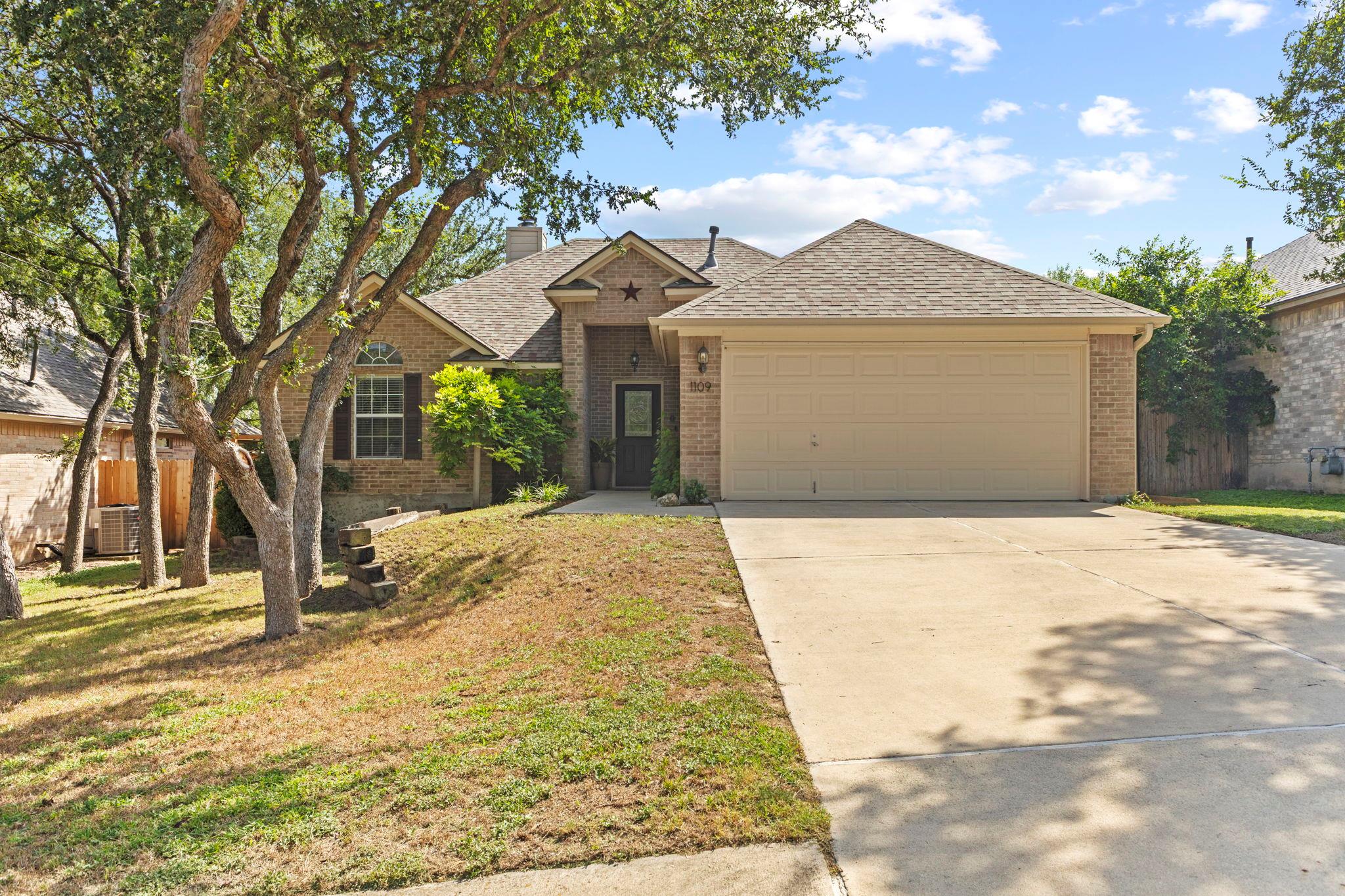 1109 Perkins St, San Marcos, TX 78666