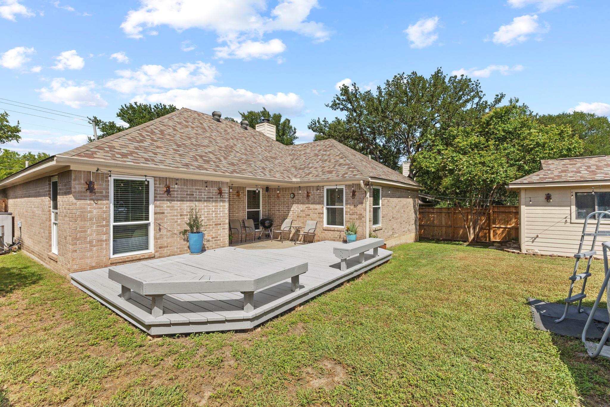 1109 Perkins St, San Marcos, TX 78666