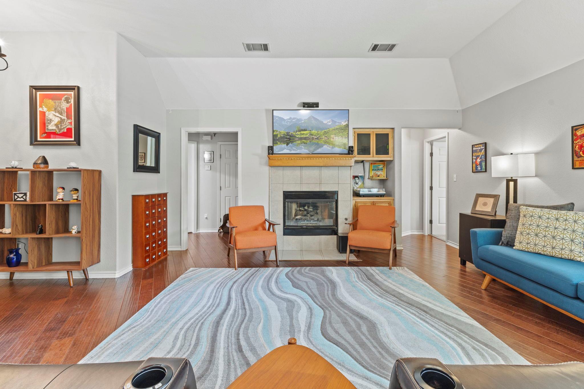 1109 Perkins St, San Marcos, TX 78666