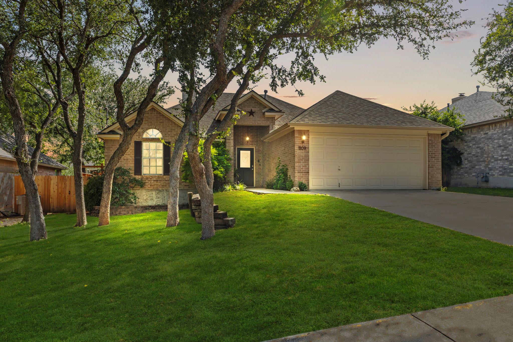 1109 Perkins St, San Marcos, TX 78666