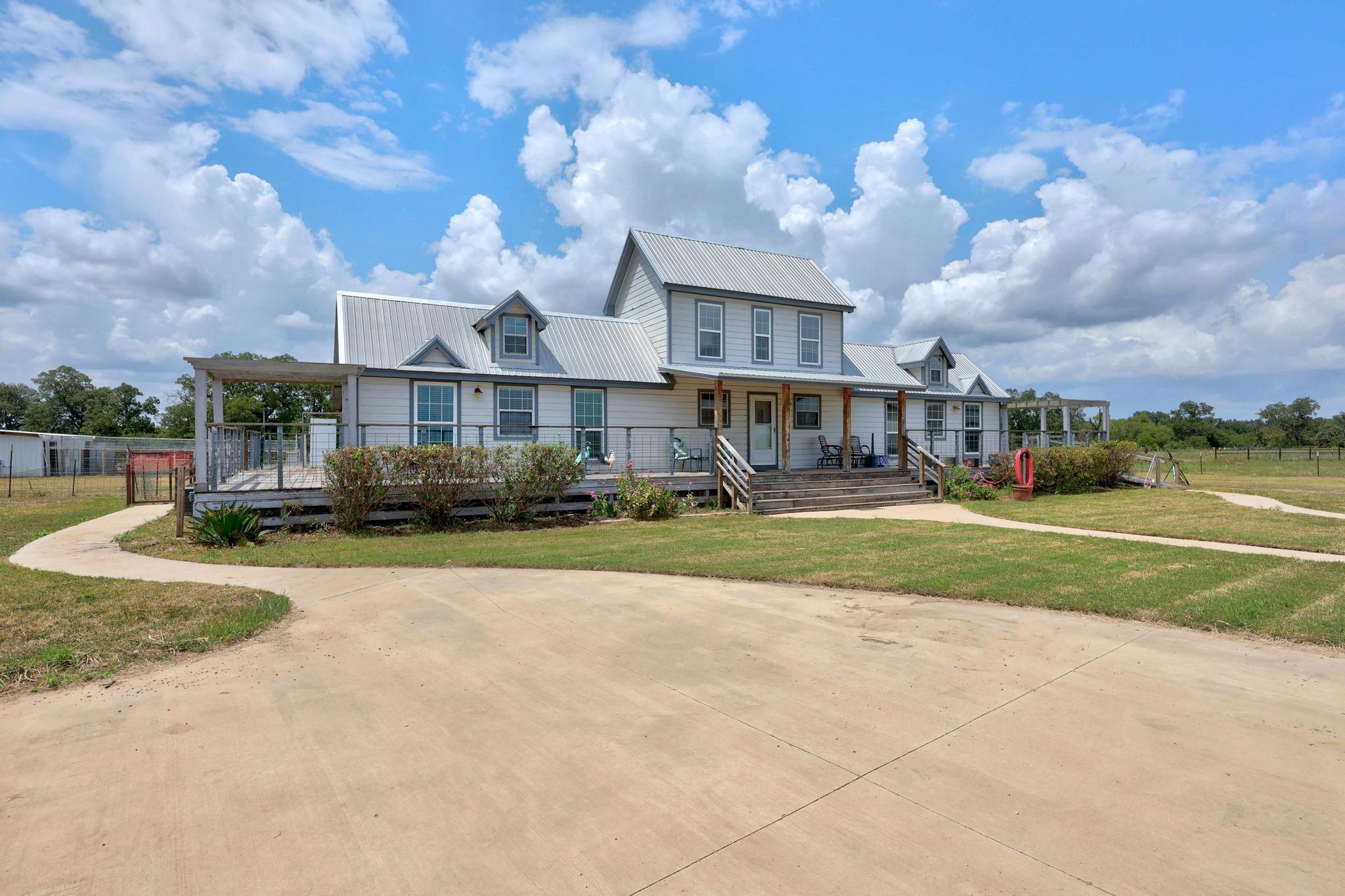2980 Rabbs Prairie Rd, La Grange, TX 78945