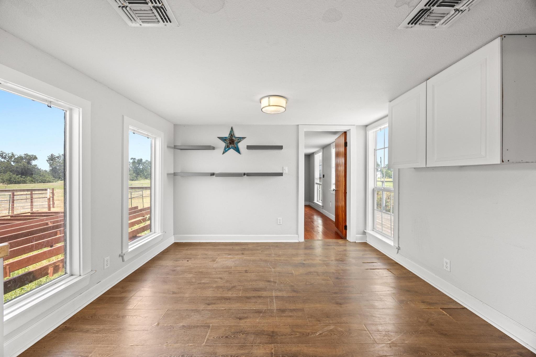 2980 Rabbs Prairie Rd, La Grange, TX 78945