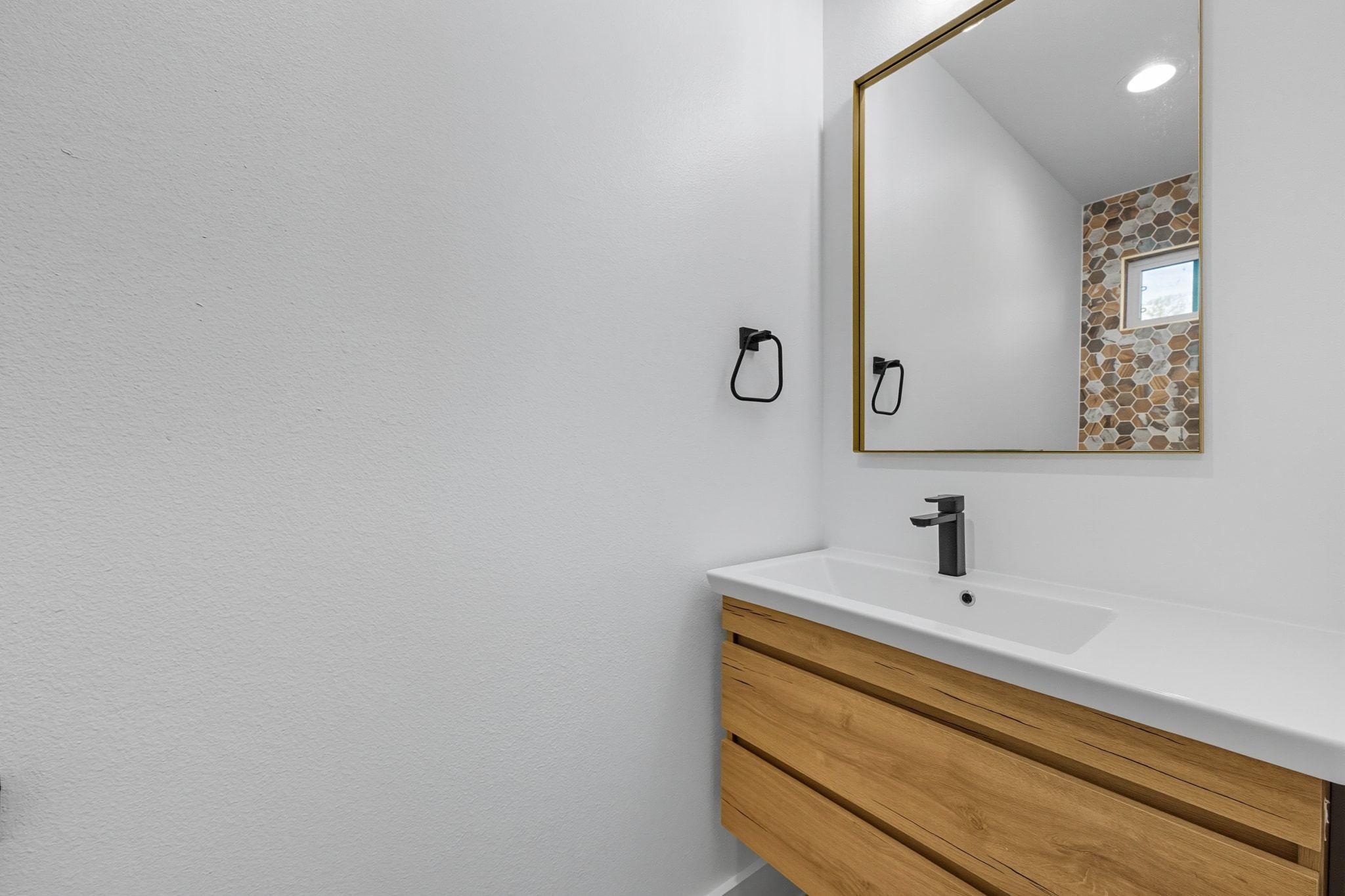 1409 Westmoor Dr, Austin, TX 78723