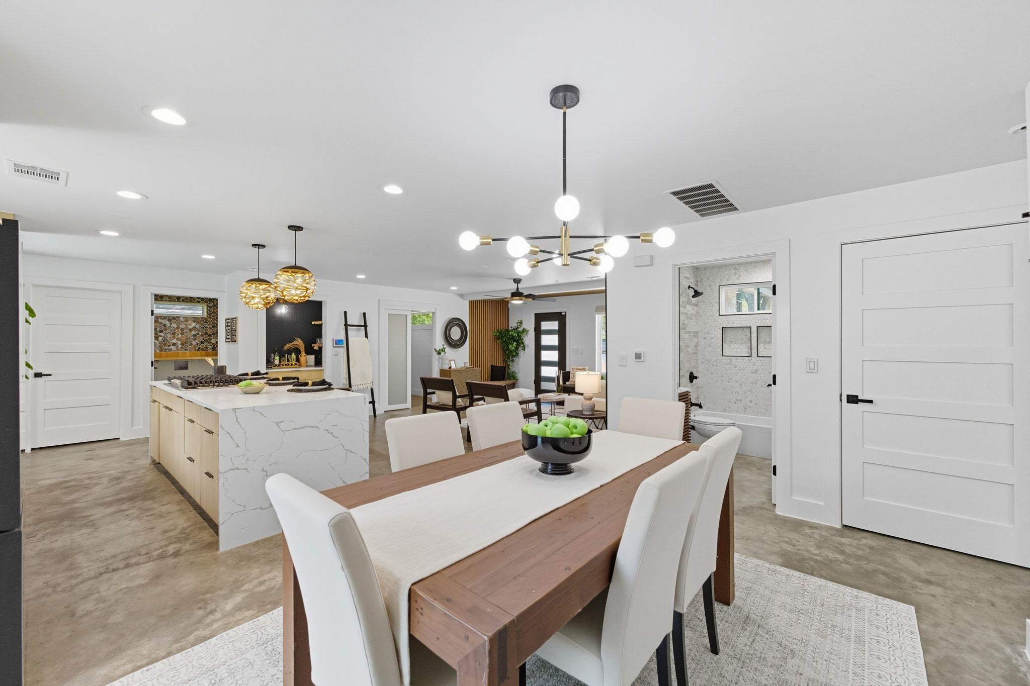 1409 Westmoor Dr, Austin, TX 78723