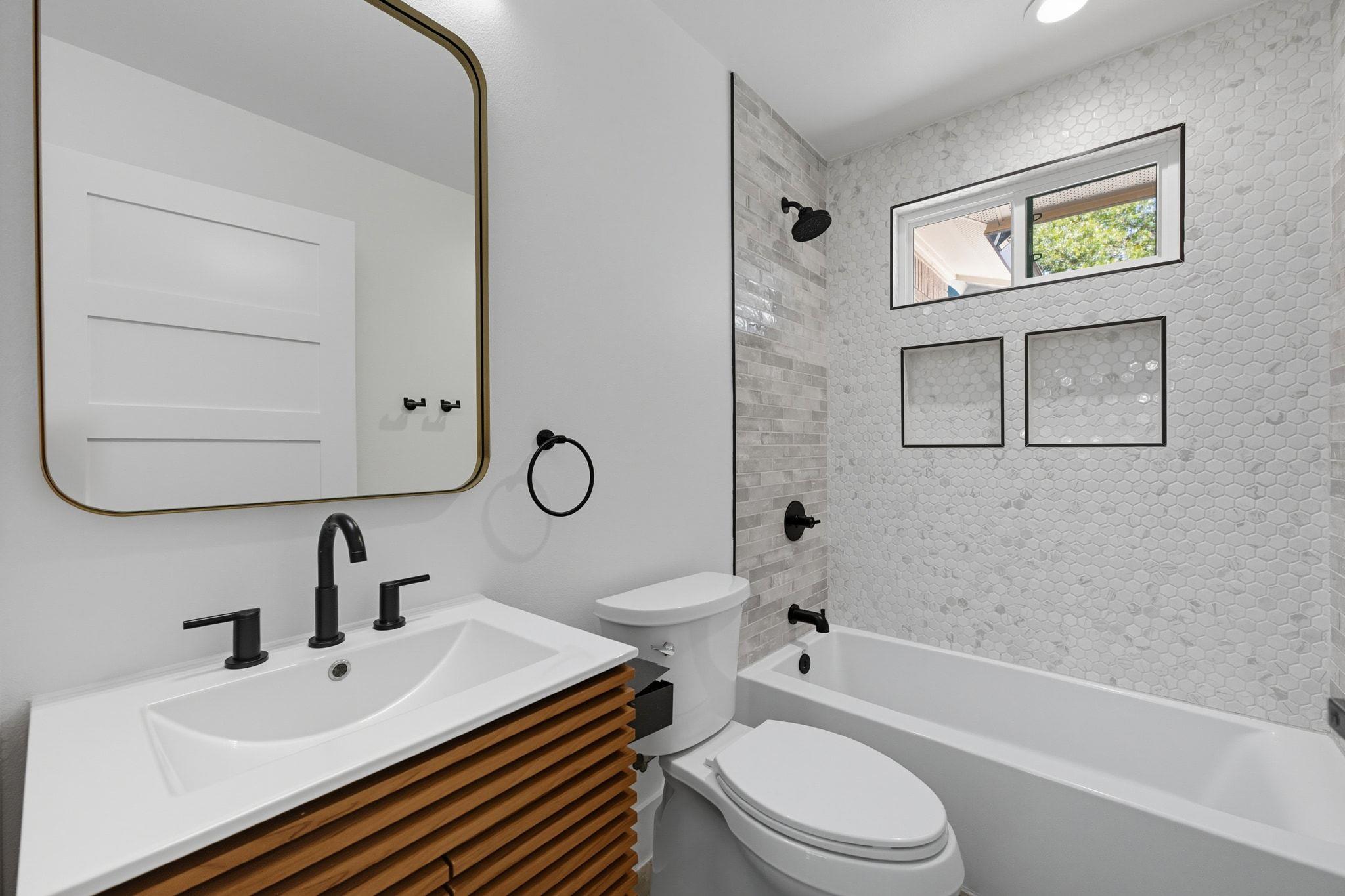 1409 Westmoor Dr, Austin, TX 78723